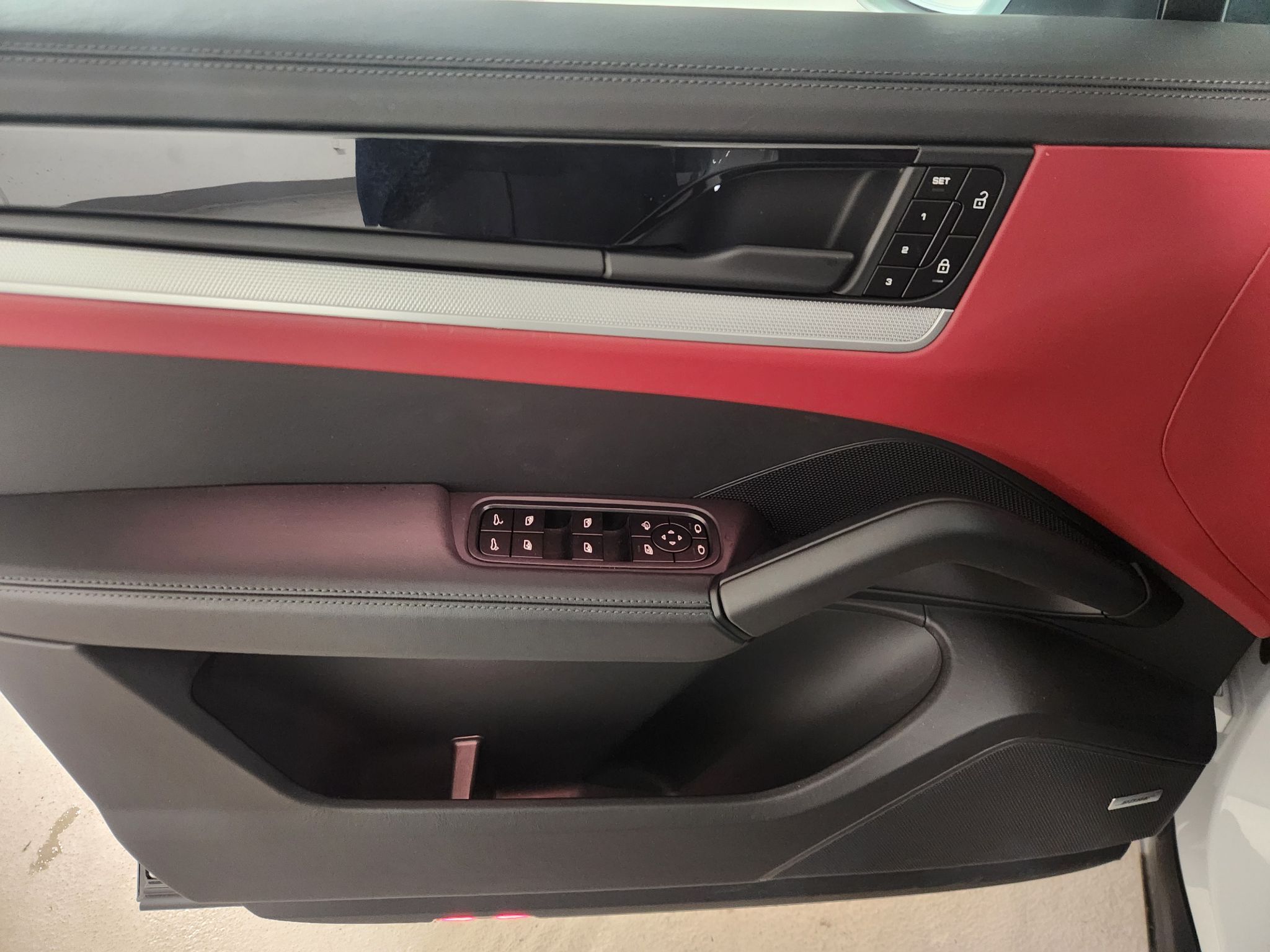 2024 Porsche Cayenne