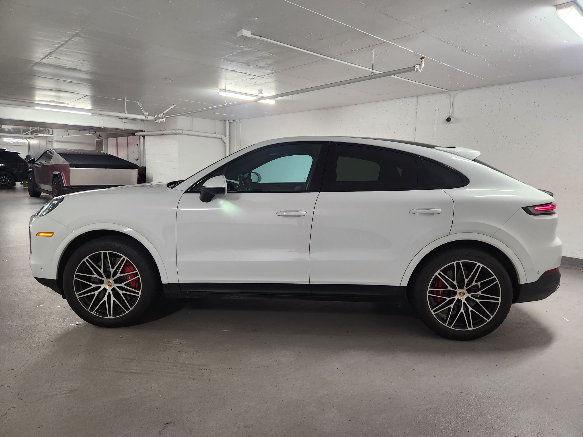 2024  Cayenne