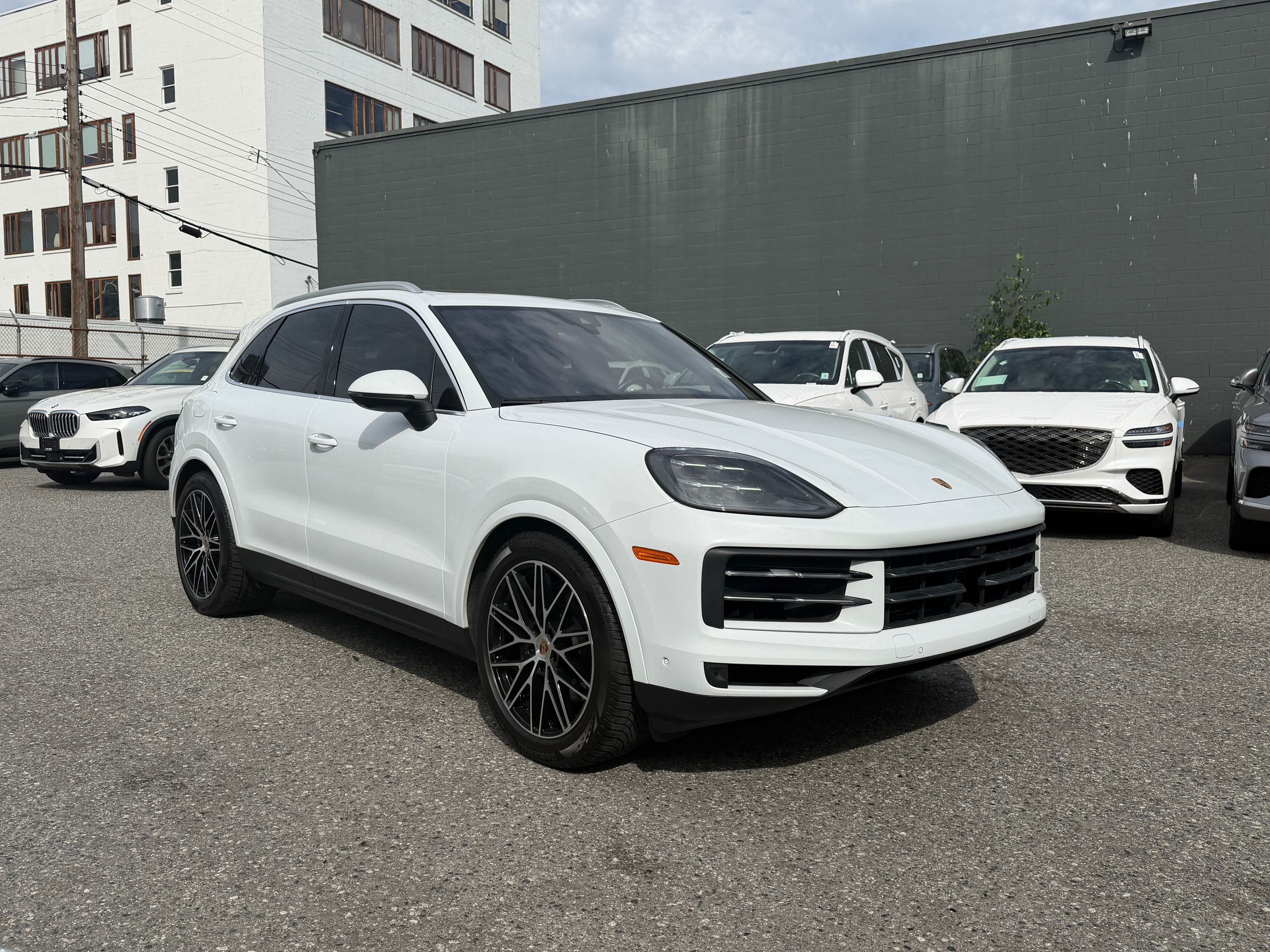 2024  Cayenne