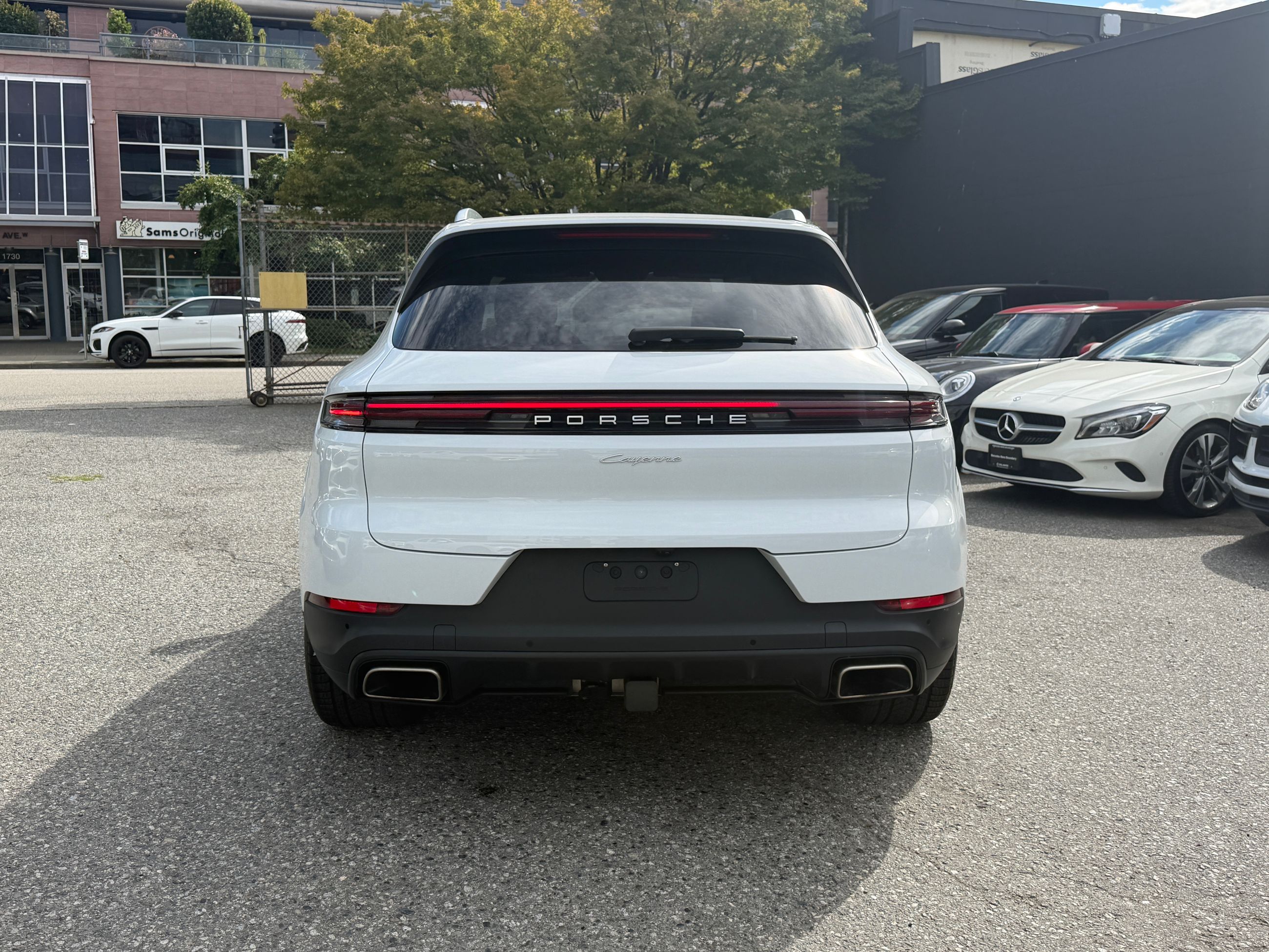 2024  Cayenne