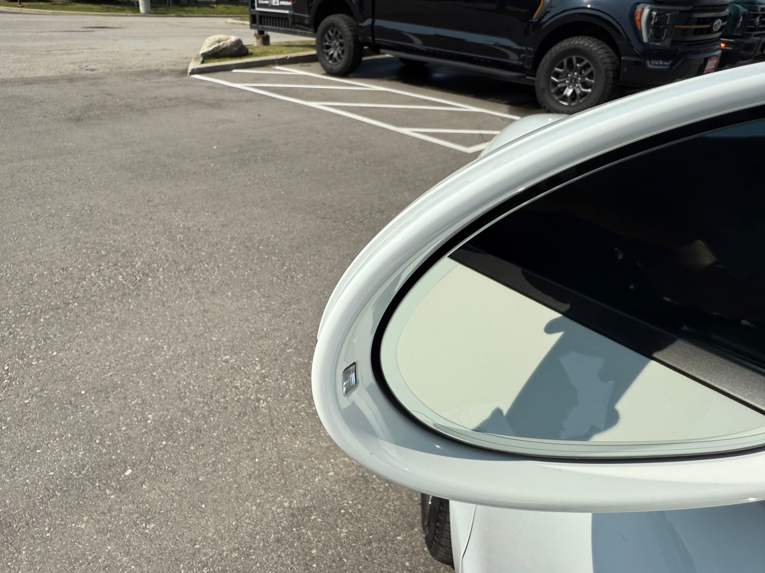 2018 Porsche Macan in Mississauga, Ontario