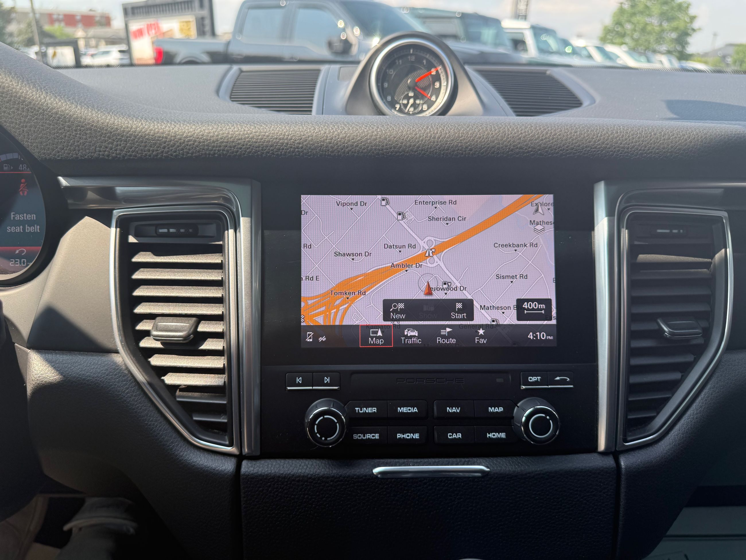 2018 Porsche Macan in Mississauga, Ontario