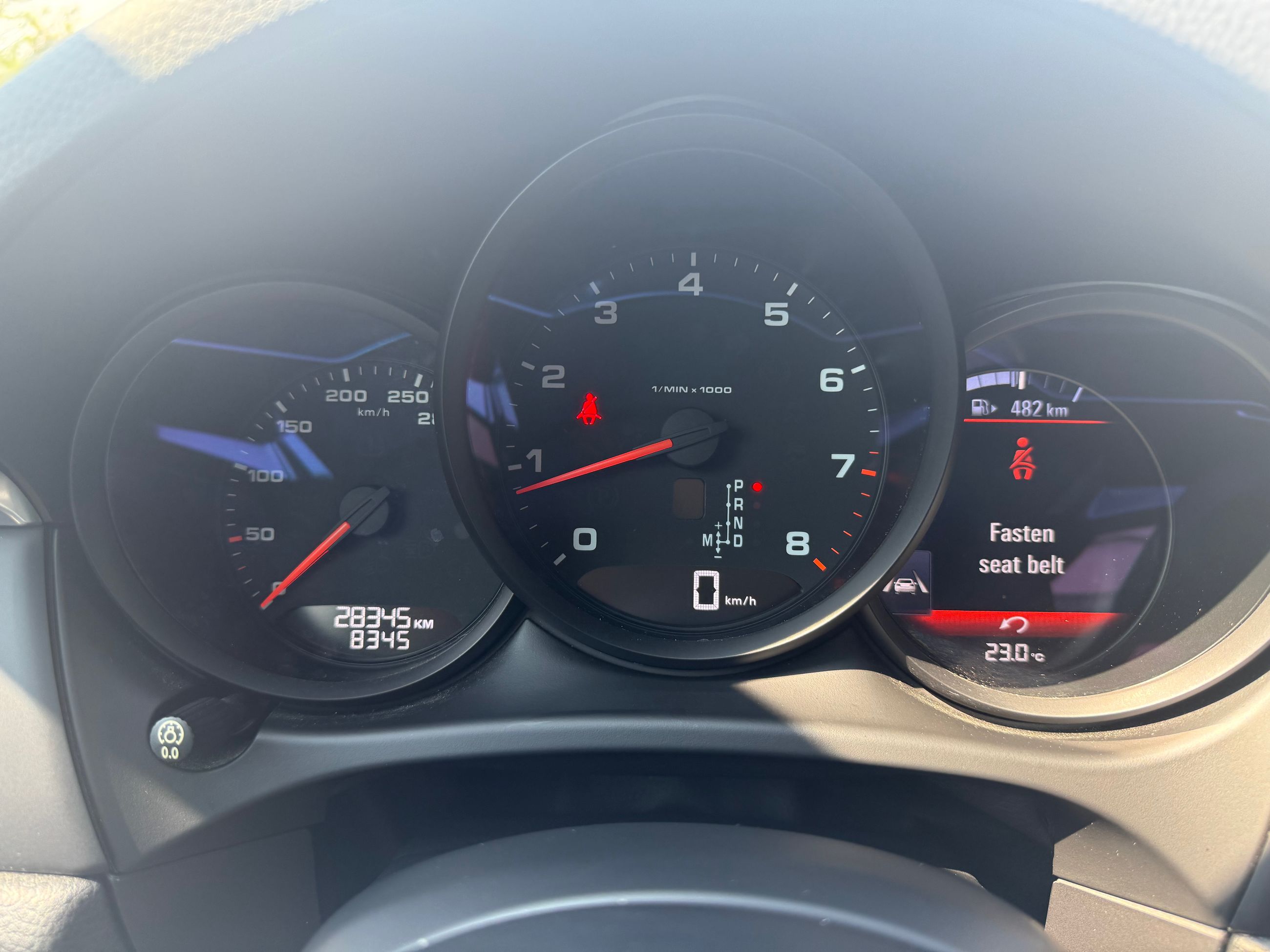 2018 Porsche Macan in Mississauga, Ontario
