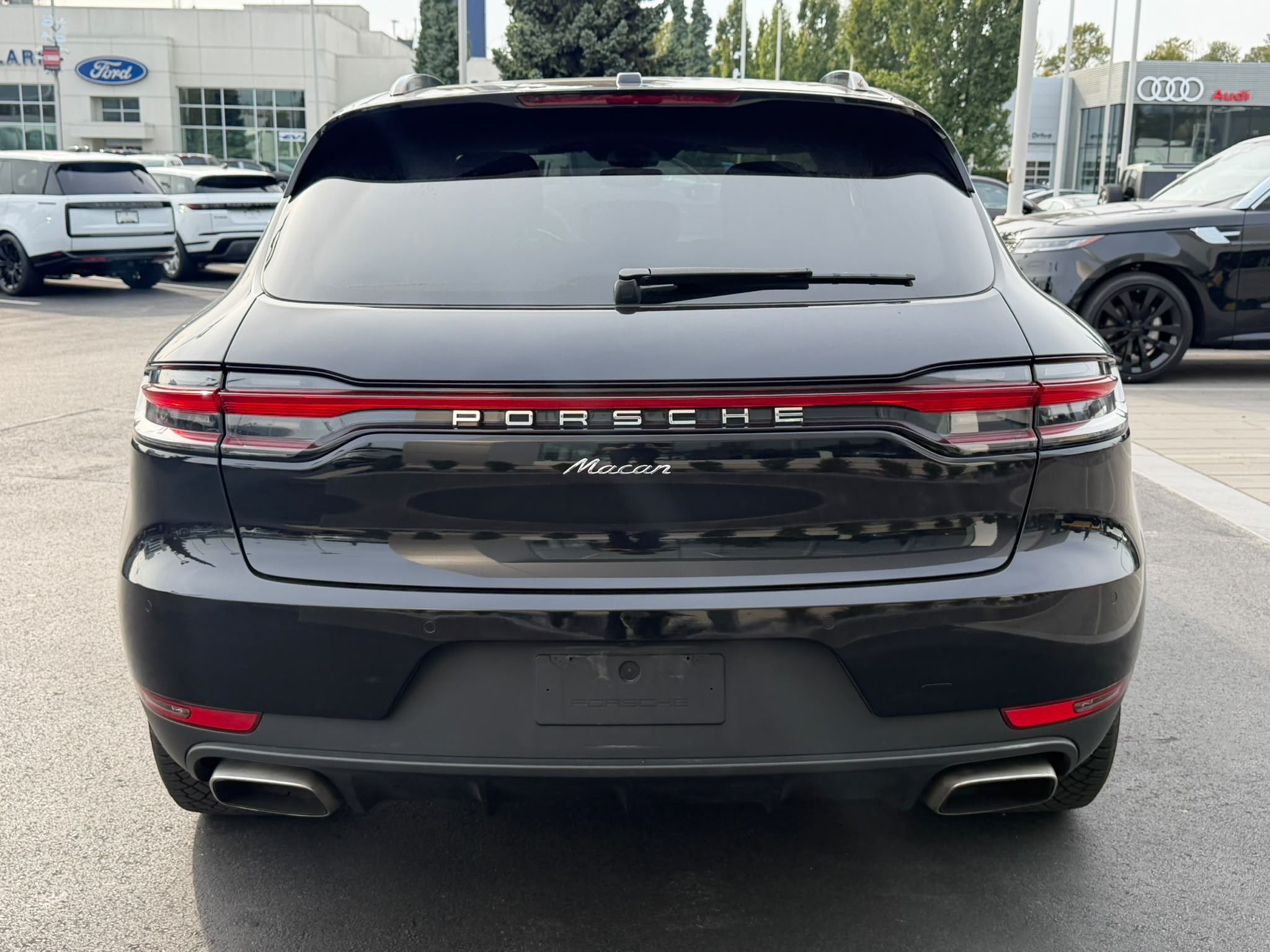 2019  Macan