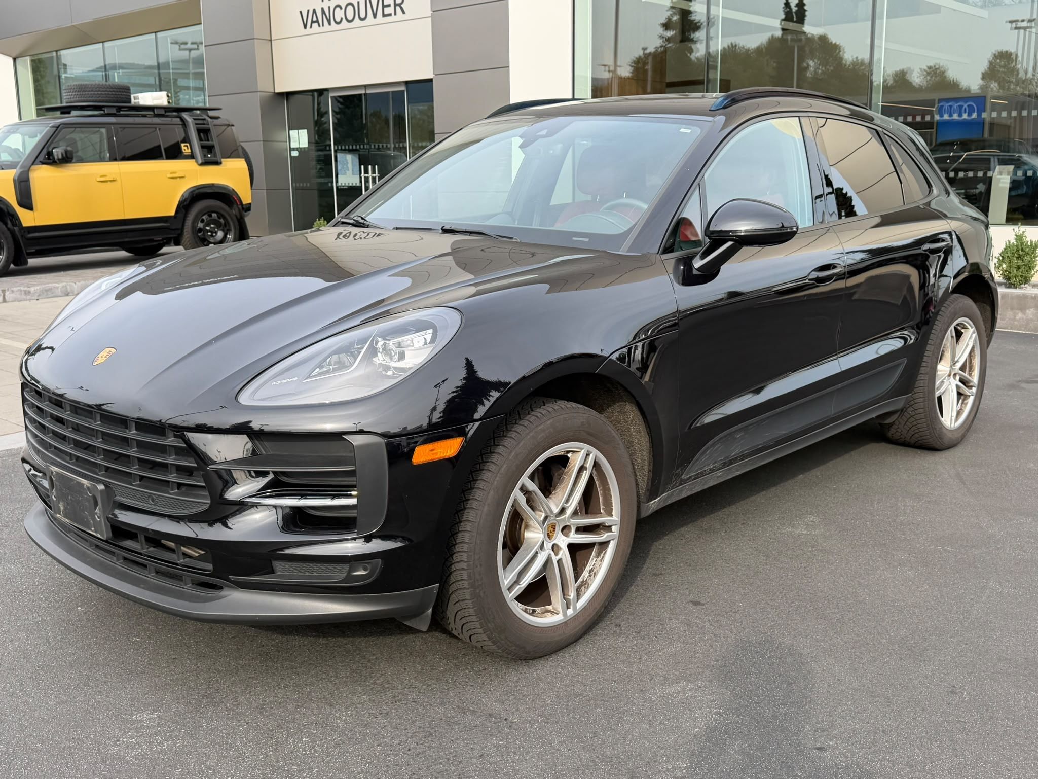 2019  Macan