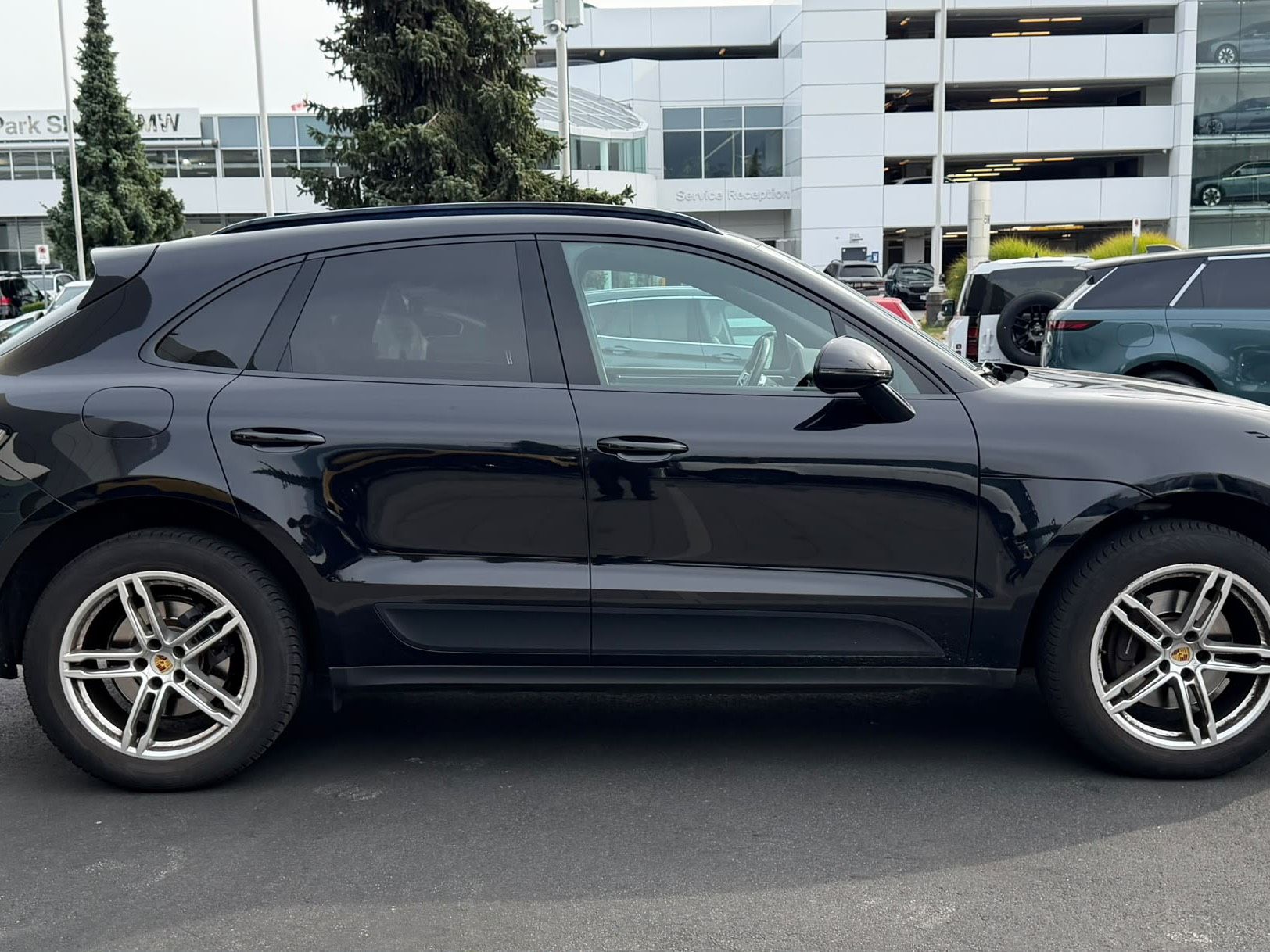 2019  Macan