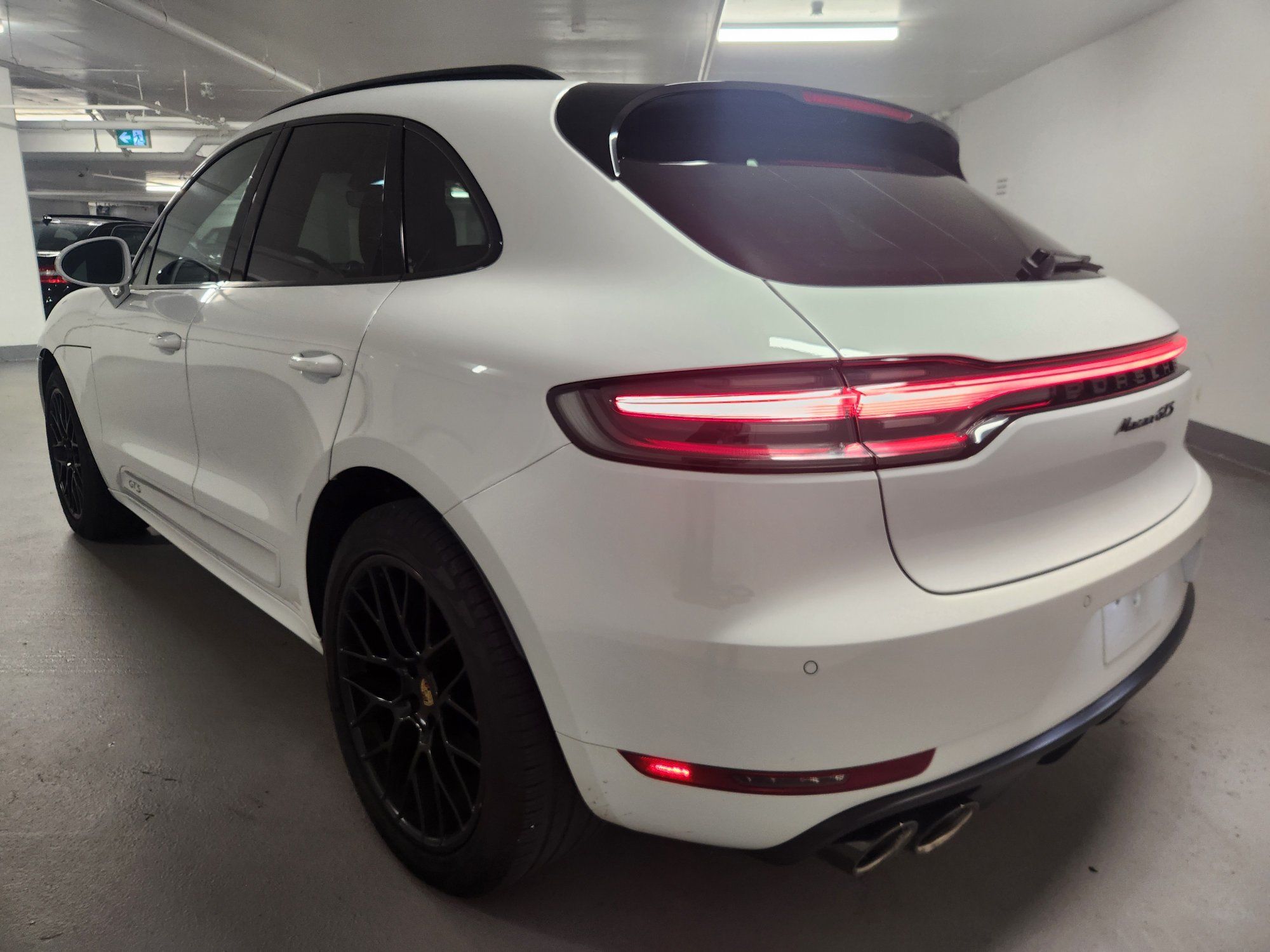 2021 Porsche Macan in Vancouver, British Columbia