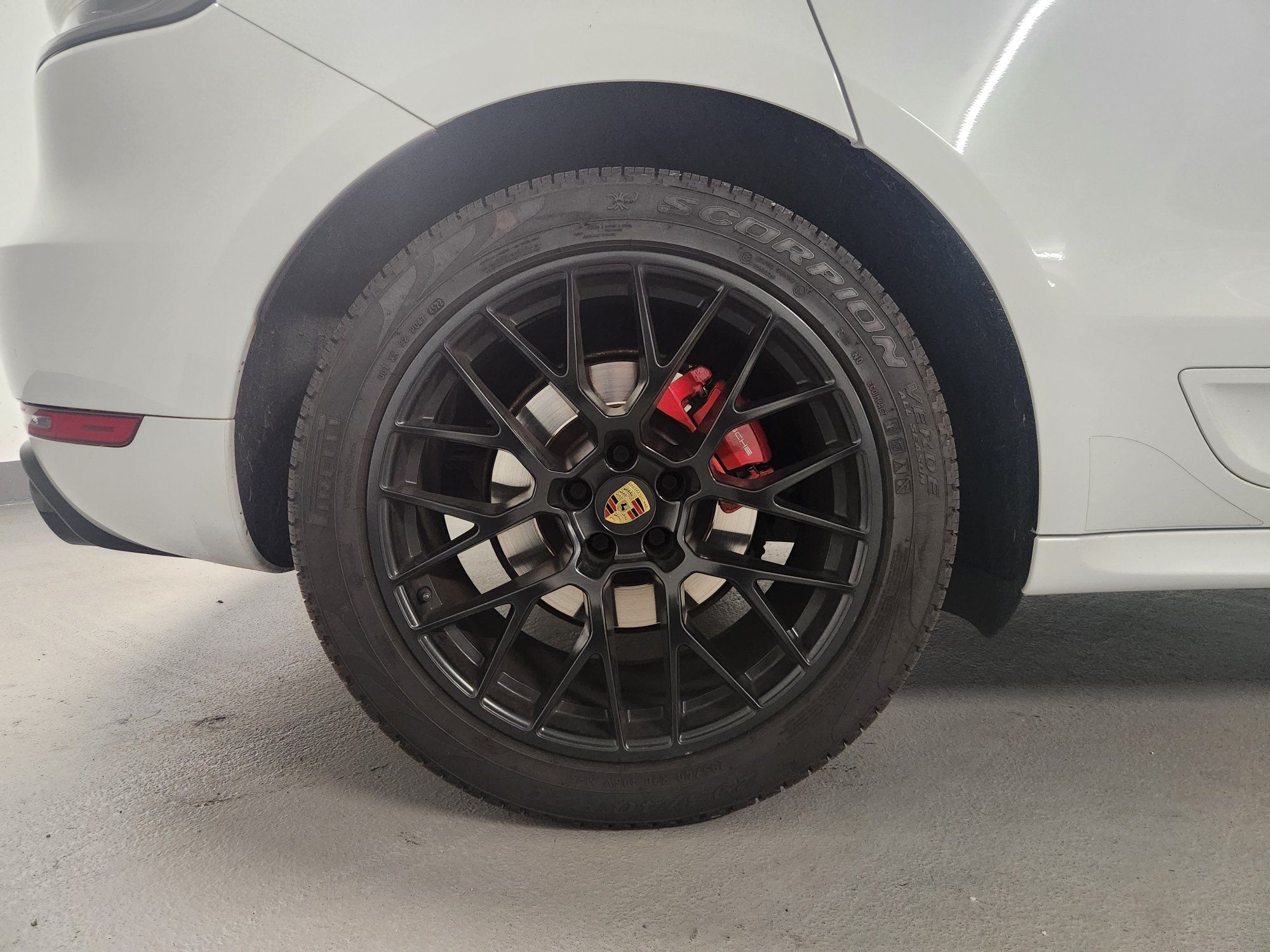 2021 Porsche Macan in Vancouver, British Columbia