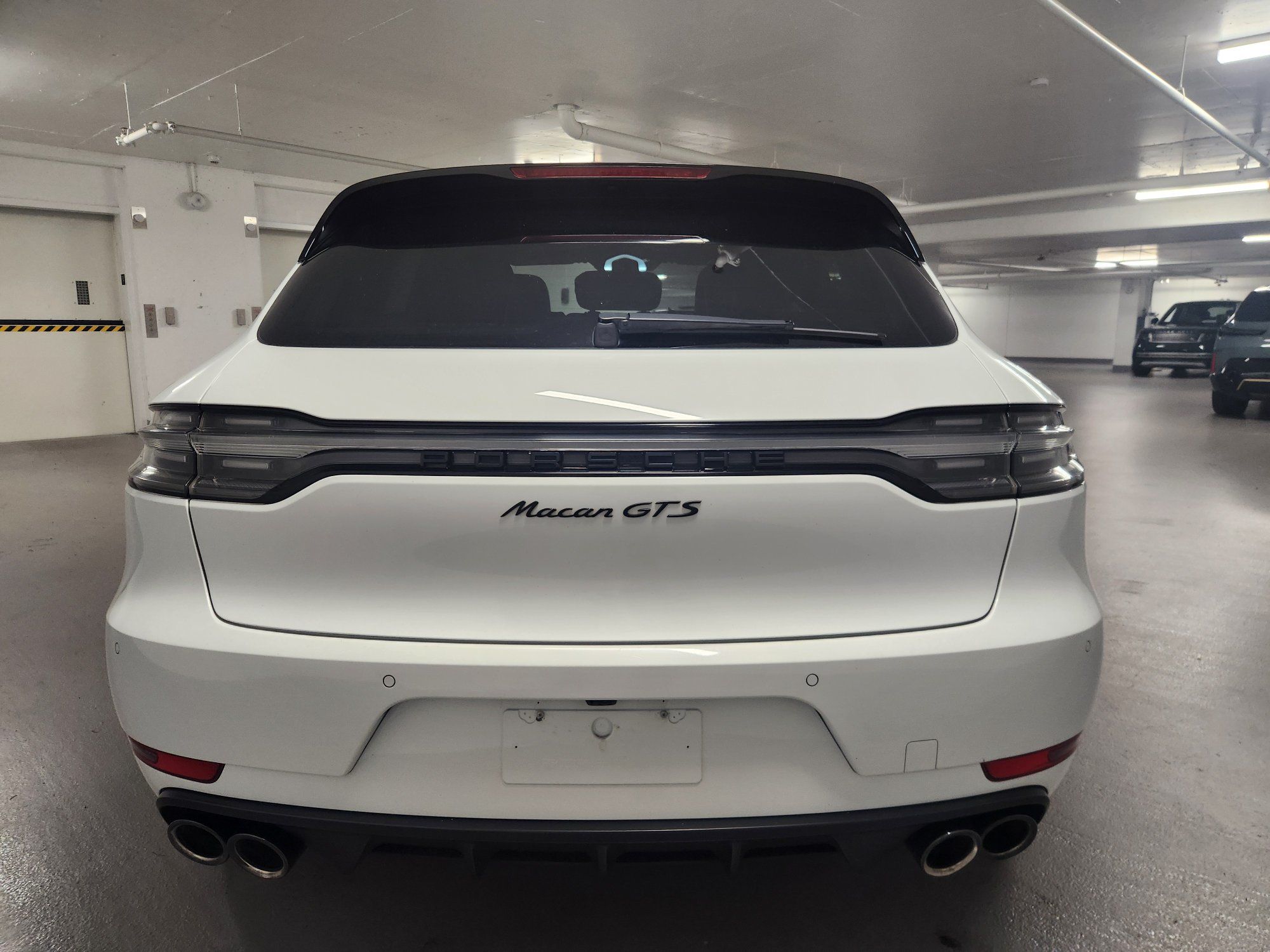 2021 Porsche Macan in Vancouver, British Columbia