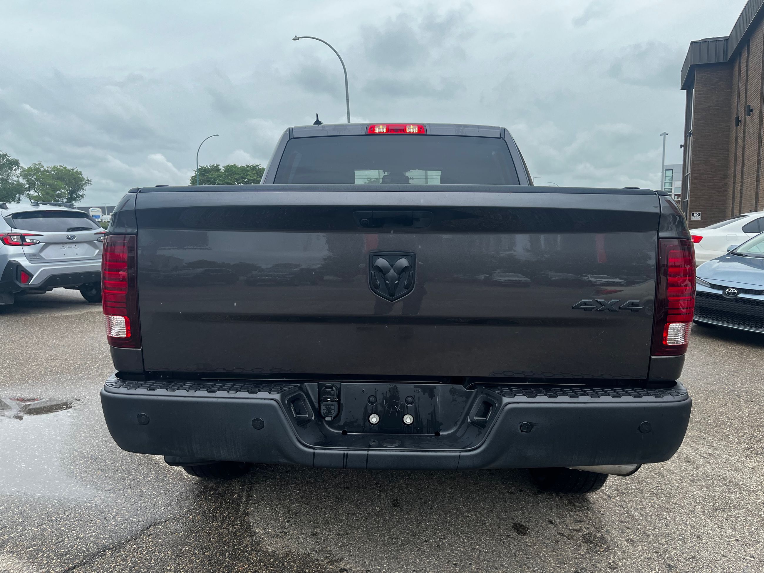2021 Ram RAM 1500 Classic Crew Cab 4x4 (DS) in Regina, Saskatchewan
