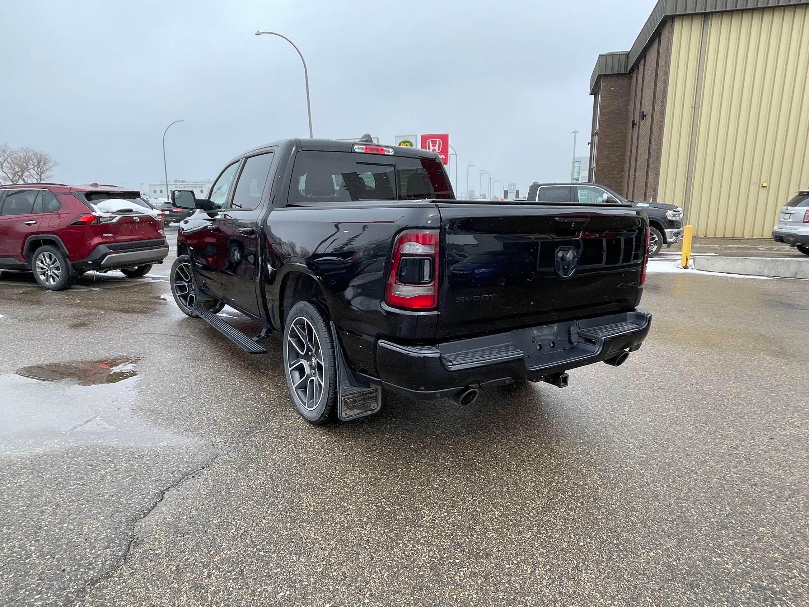 Ram RAM 1500 Crew Cab 4x4 (DT)  2019 à Regina, Saskatchewan