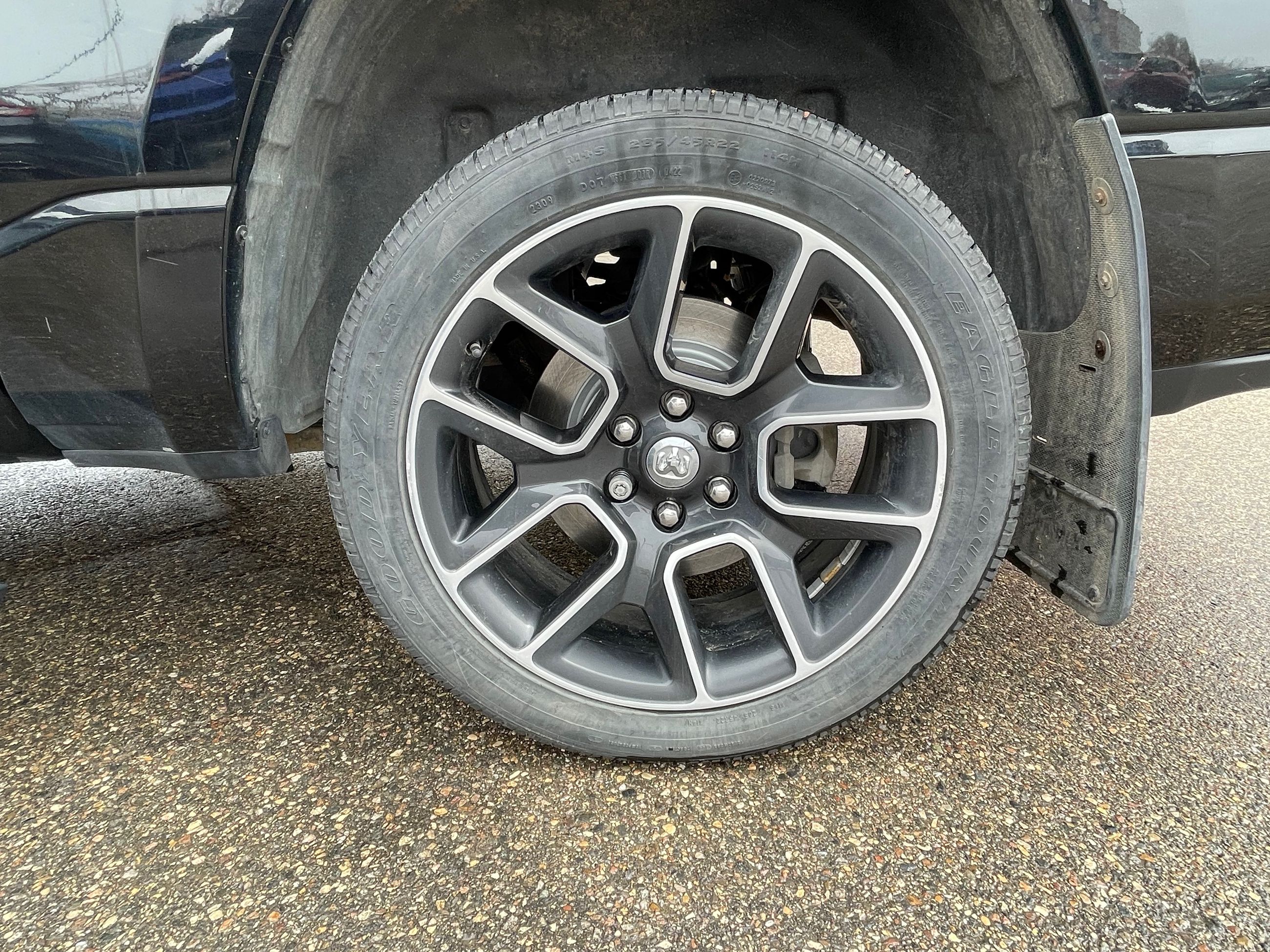 Ram RAM 1500 Crew Cab 4x4 (DT)  2019 à Regina, Saskatchewan