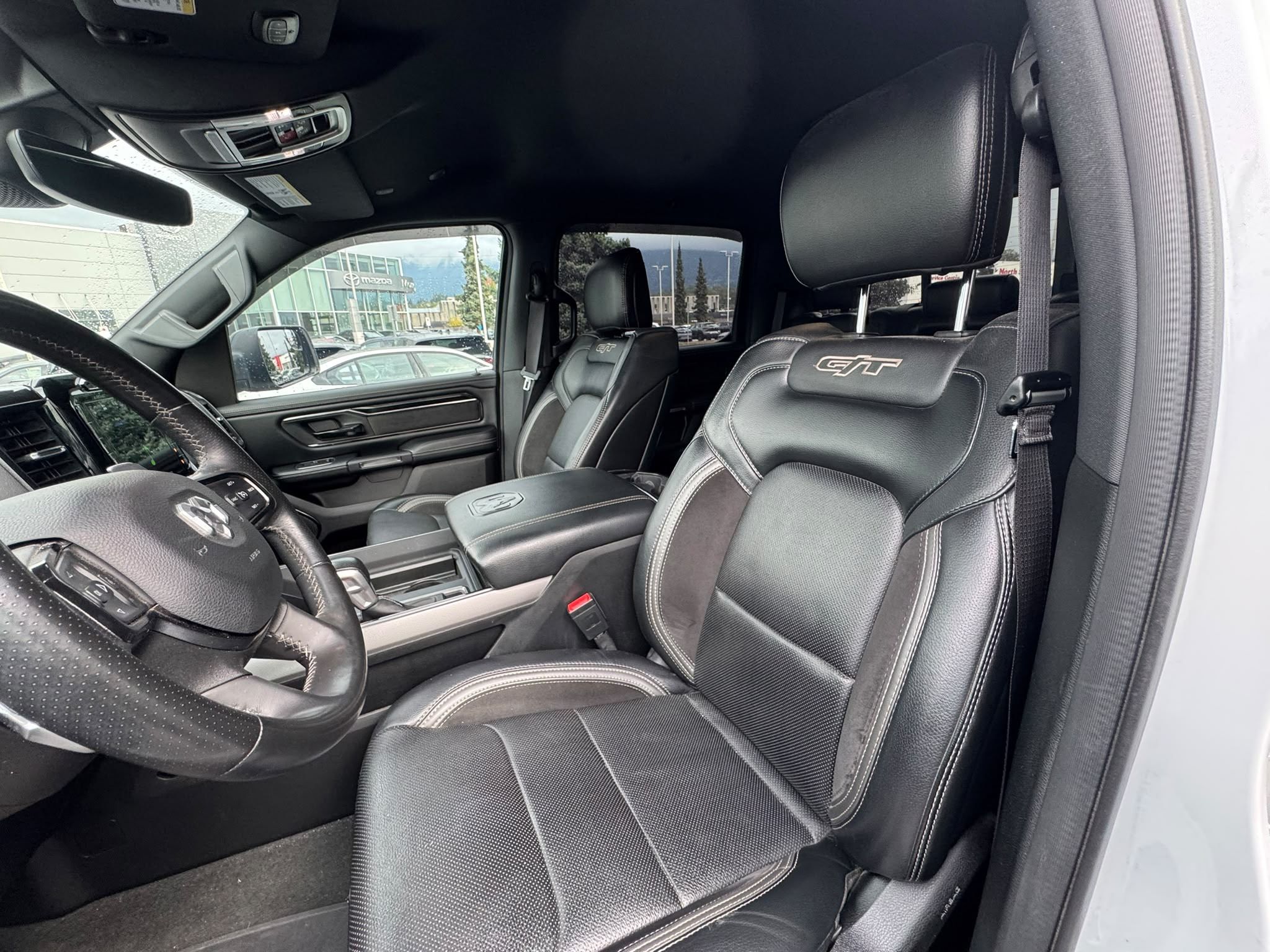 2022 Ram RAM 1500 Crew Cab 4x4 (DT)