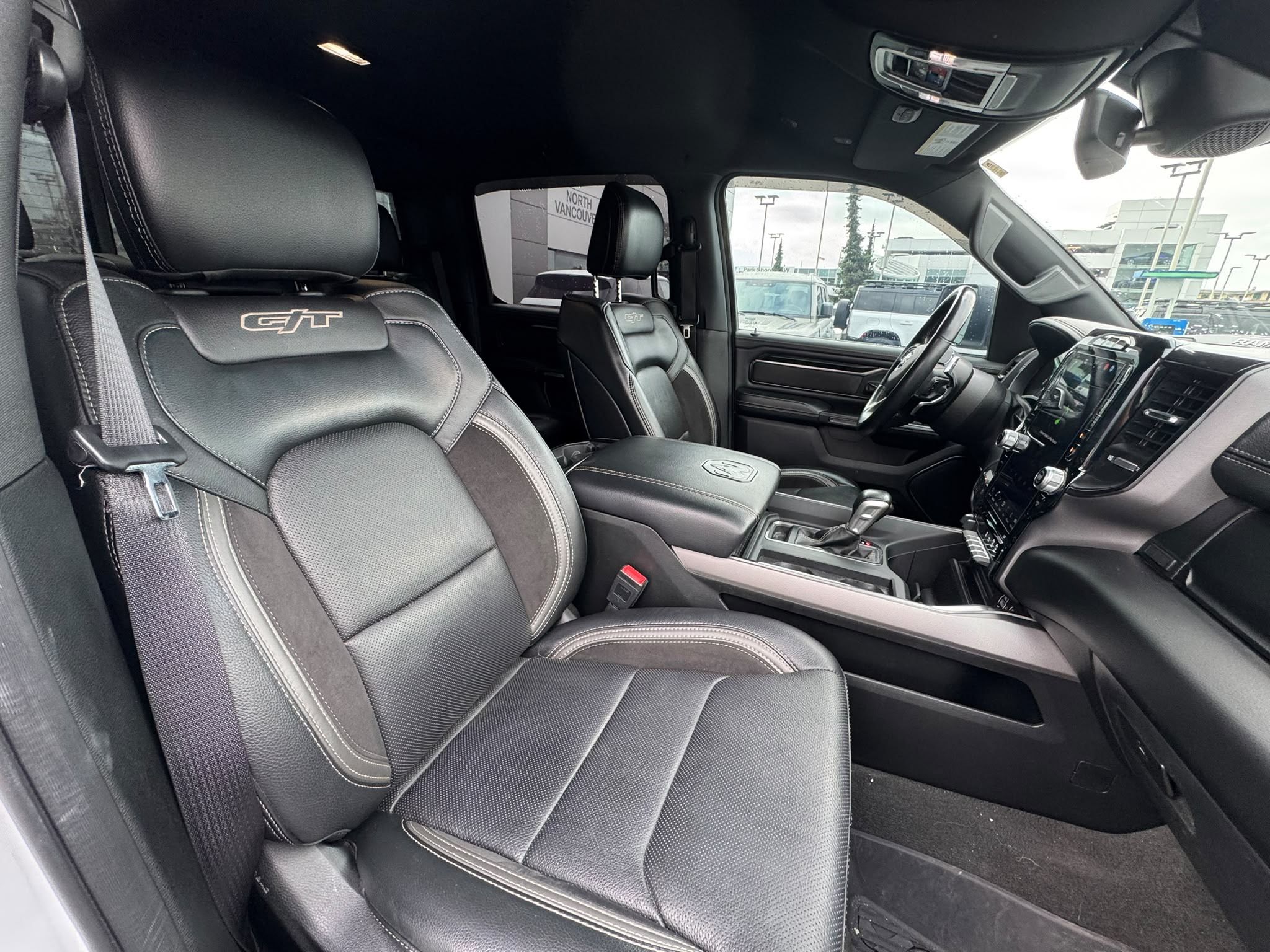 2022 Ram RAM 1500 Crew Cab 4x4 (DT)