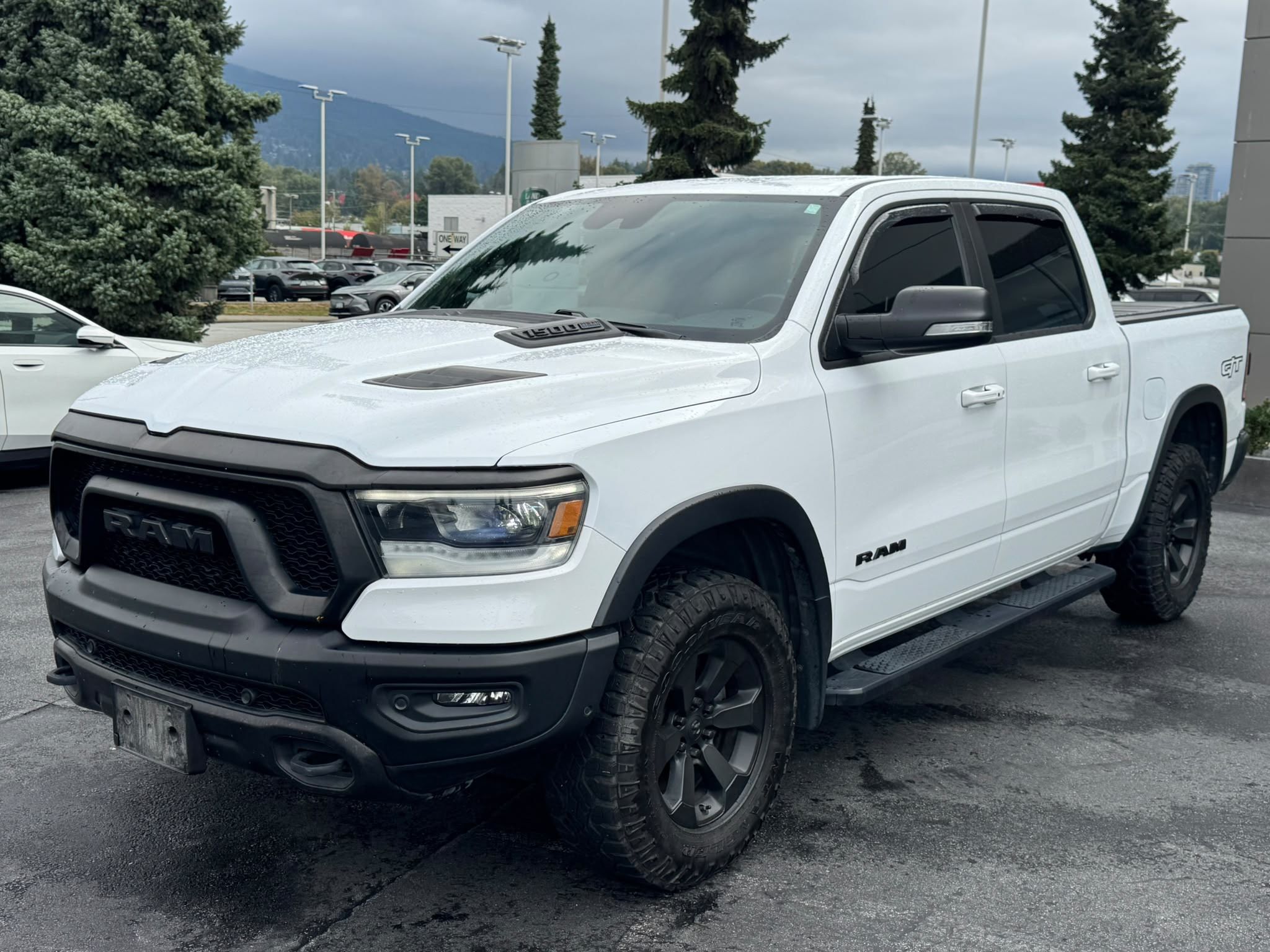 2022 Ram RAM 1500 Crew Cab 4x4 (DT)