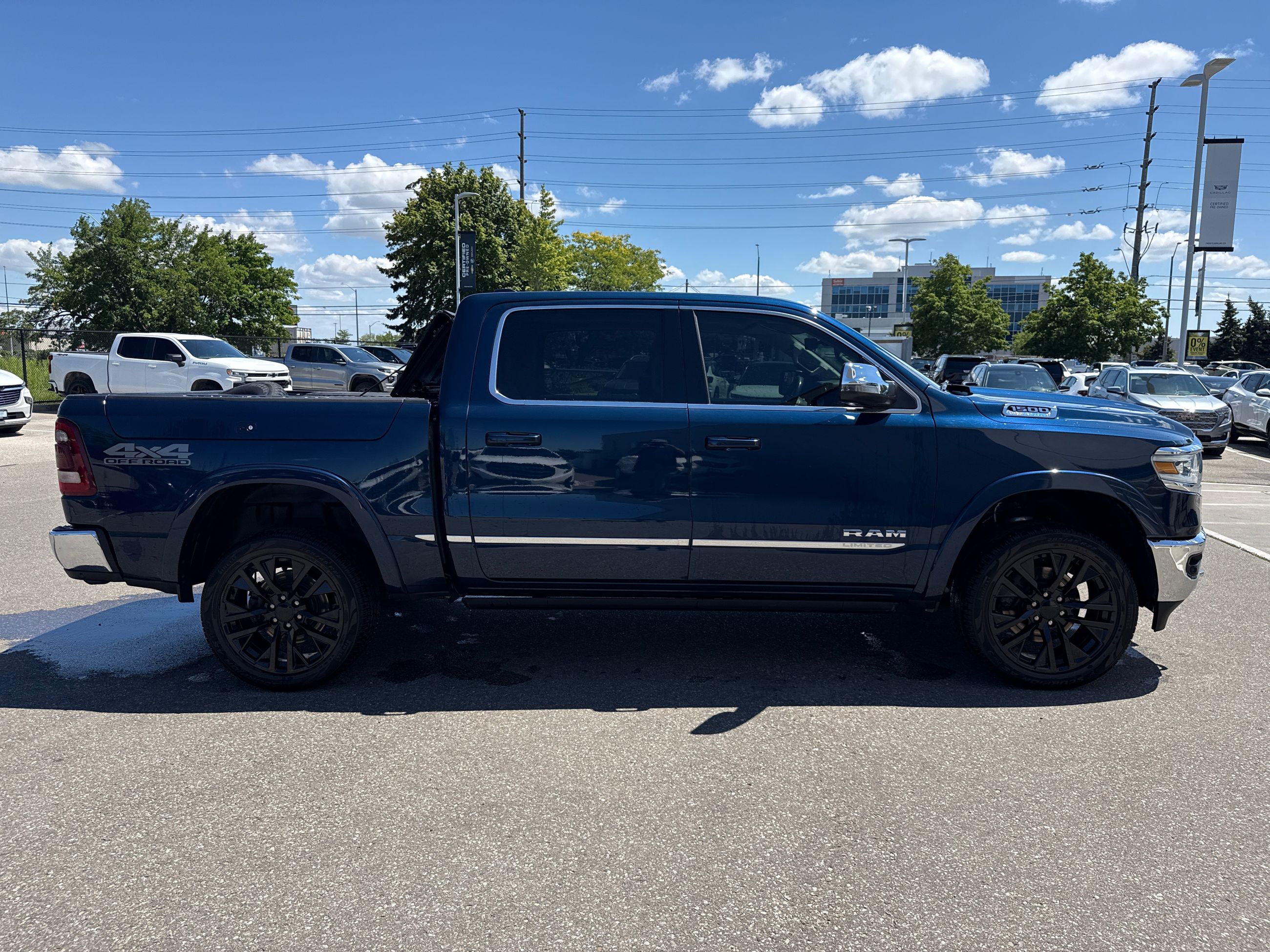 2023 Ram RAM 1500 Crew Cab 4x4 (DT)