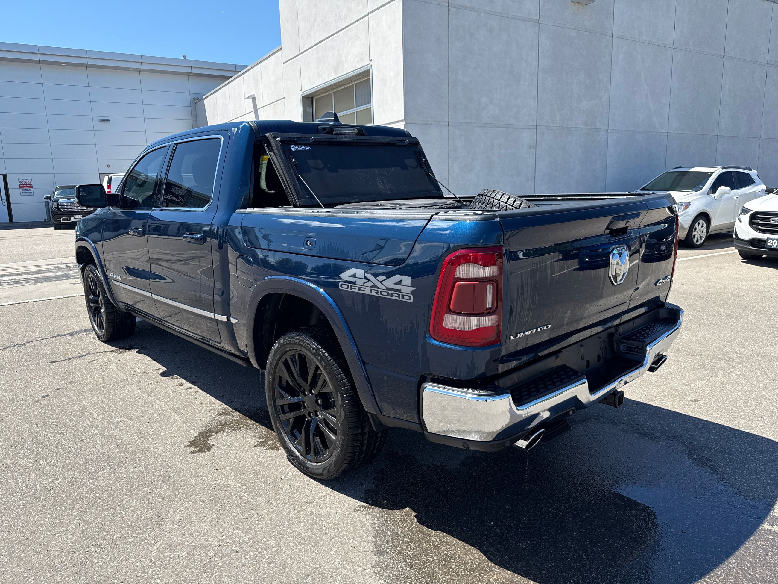 2023 Ram RAM 1500 Crew Cab 4x4 (DT)