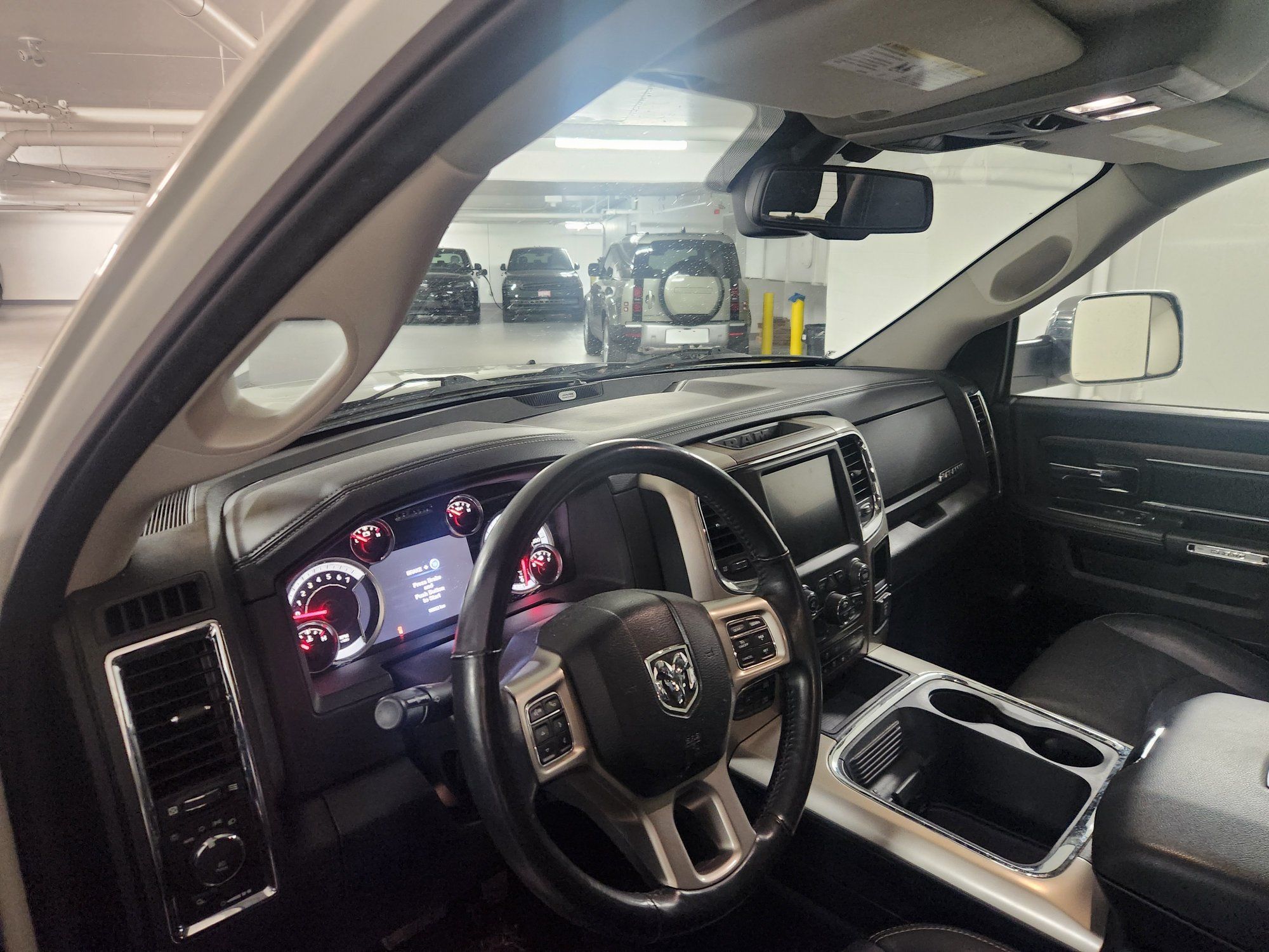 2017 Ram 1500 Crew Cab 4x4 in Vancouver, British Columbia