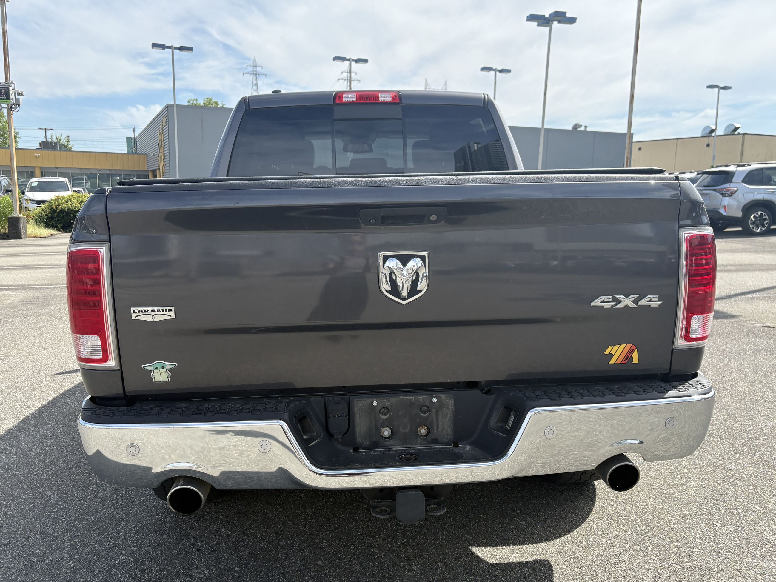 2017 Ram 1500 Crew Cab 4x4 in Vancouver, British Columbia
