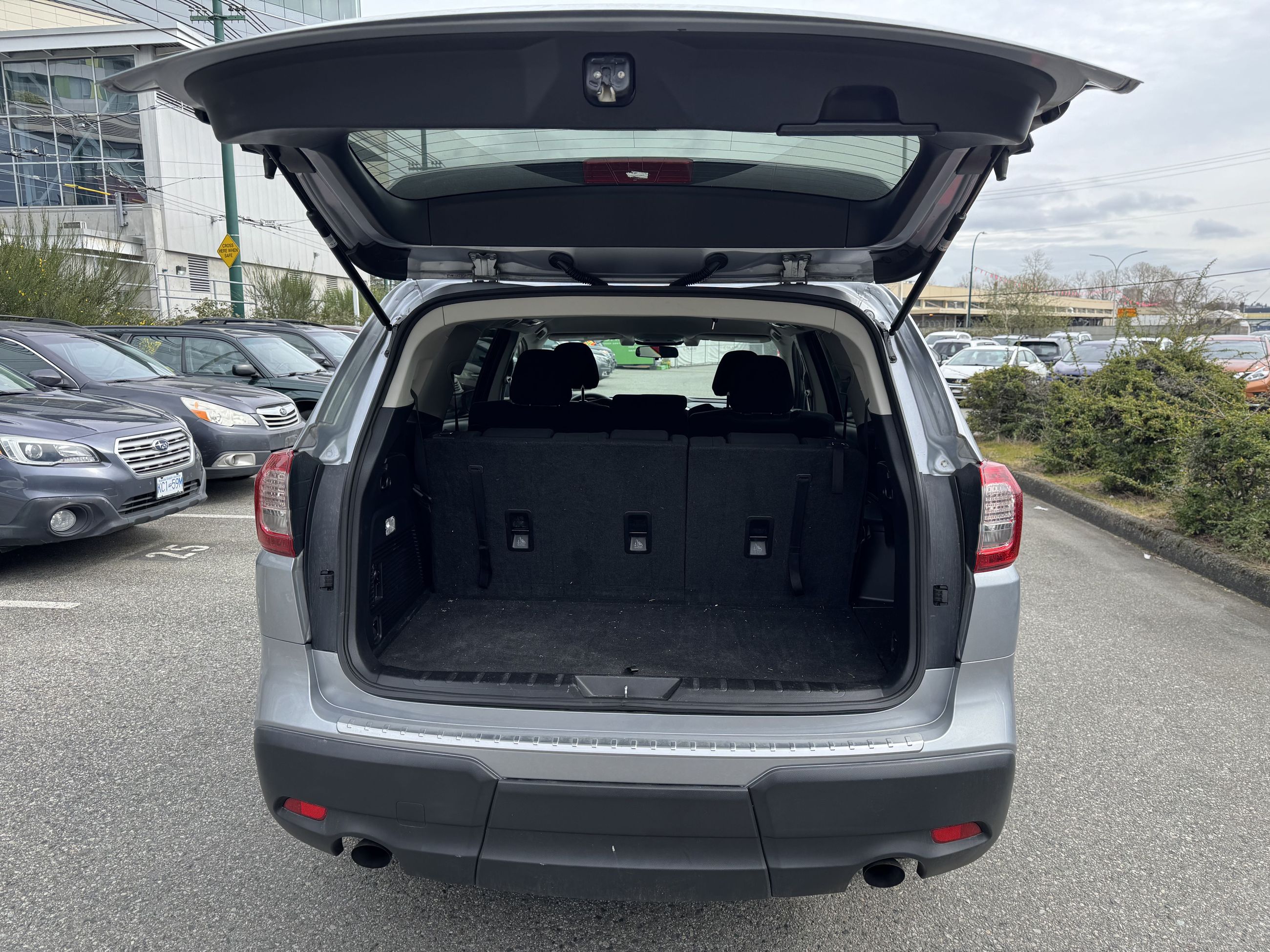 2019  Ascent