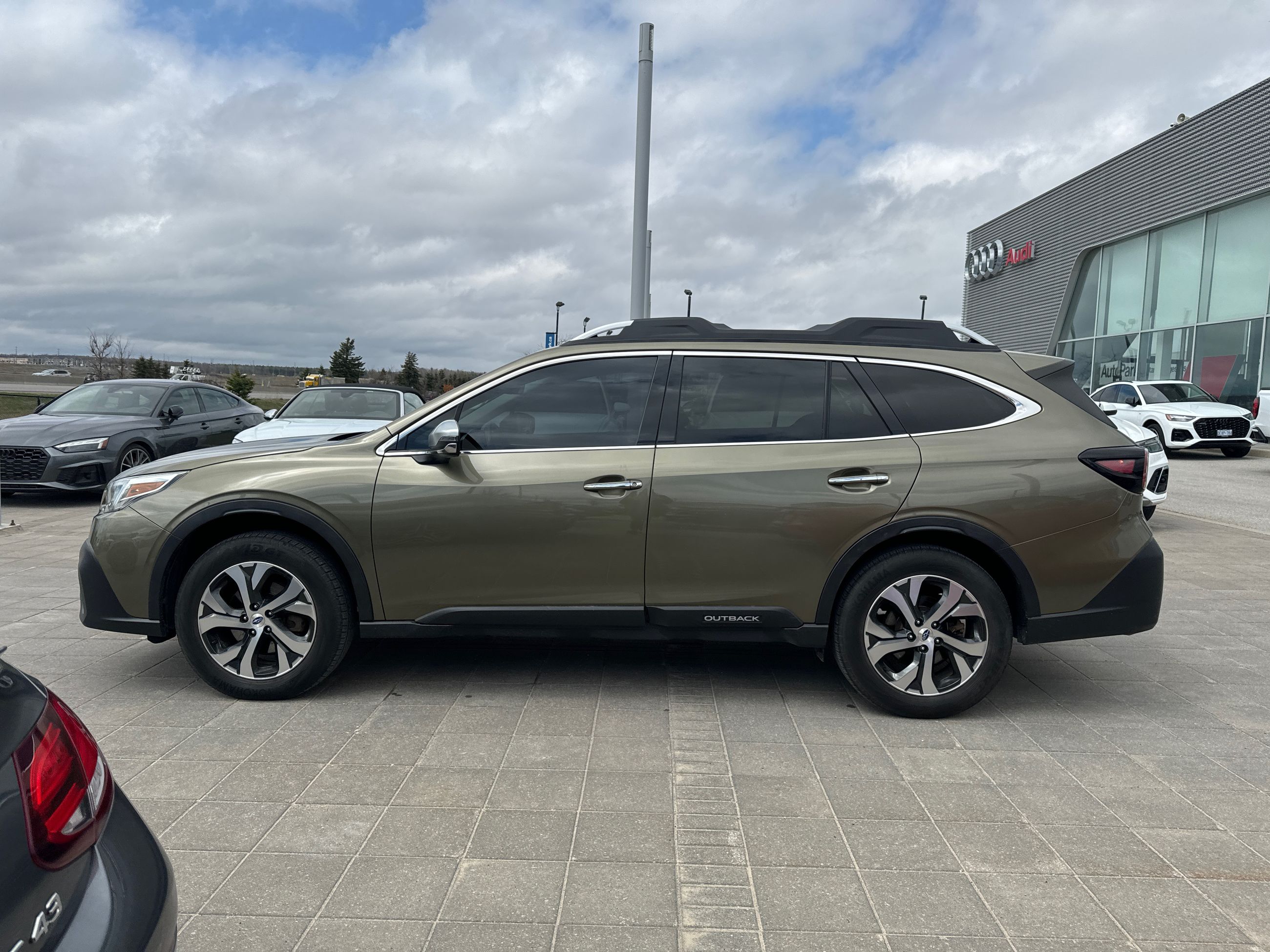 2020 Subaru Outback in Barrie, Ontario