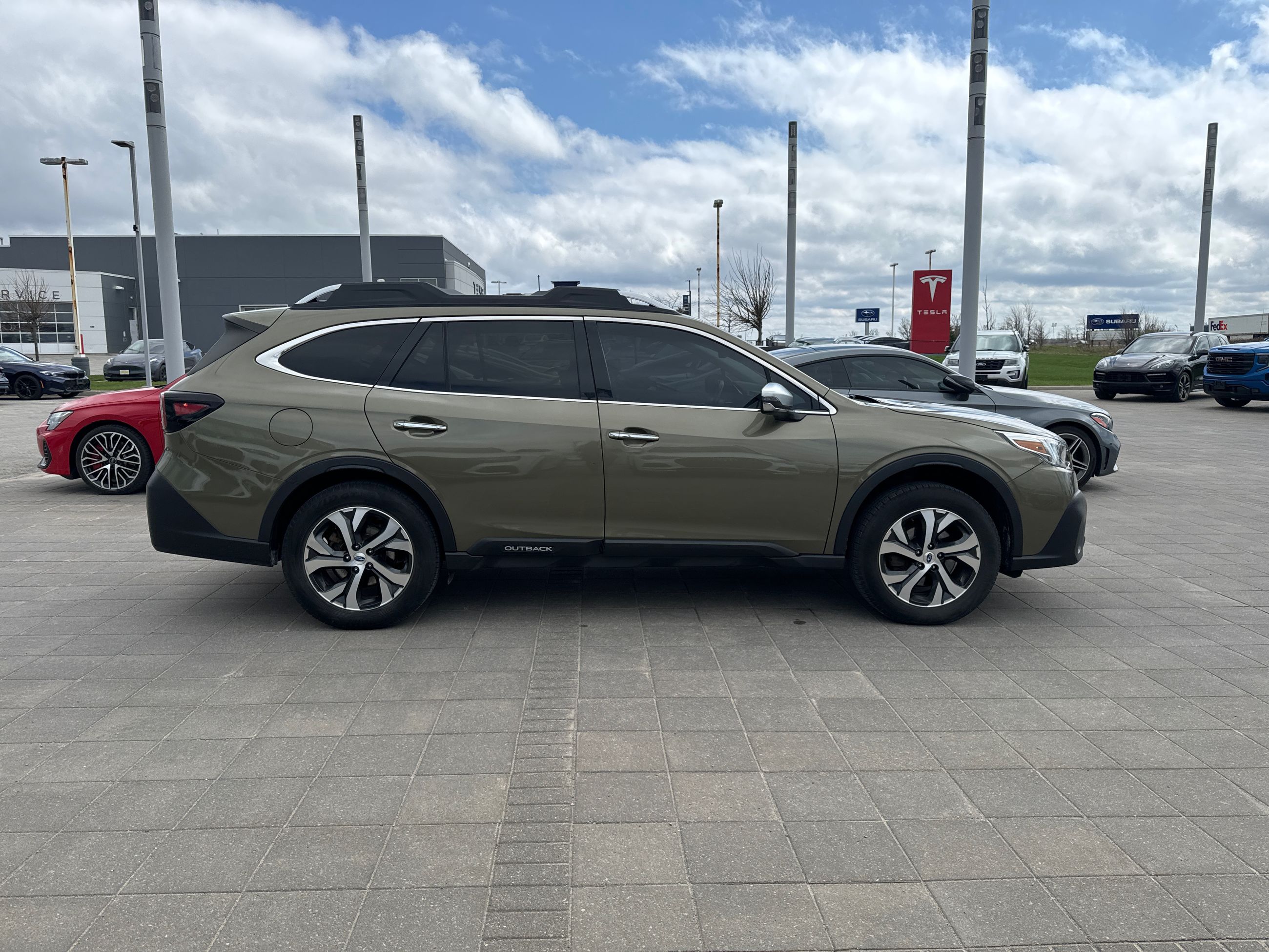 2020 Subaru Outback in Barrie, Ontario