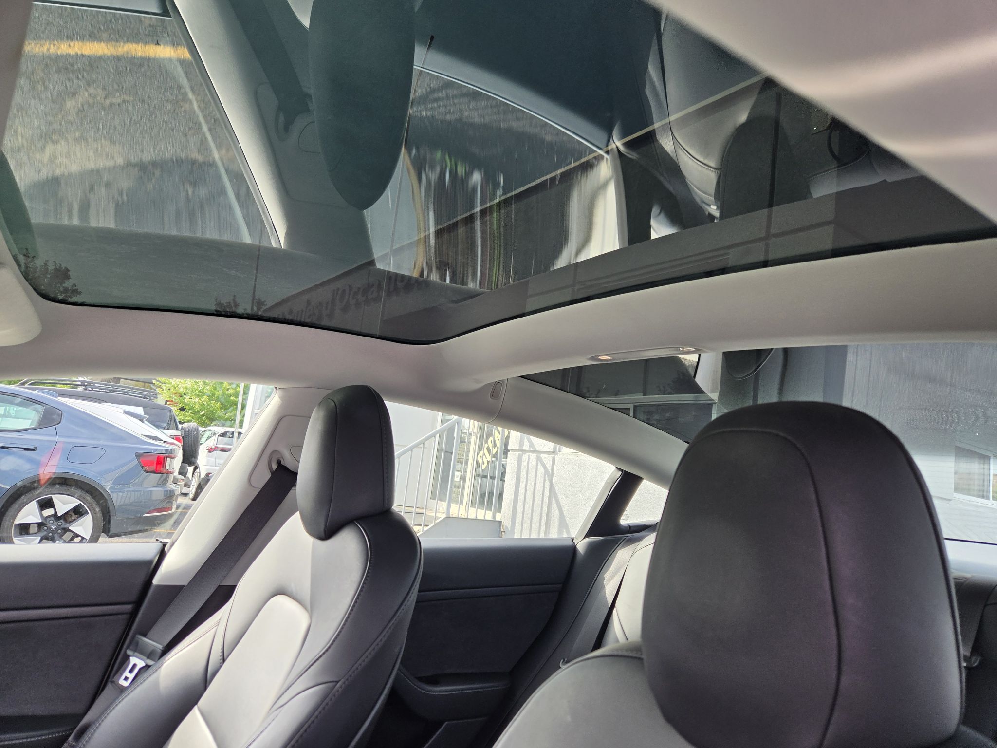 Tesla Model 3  2020