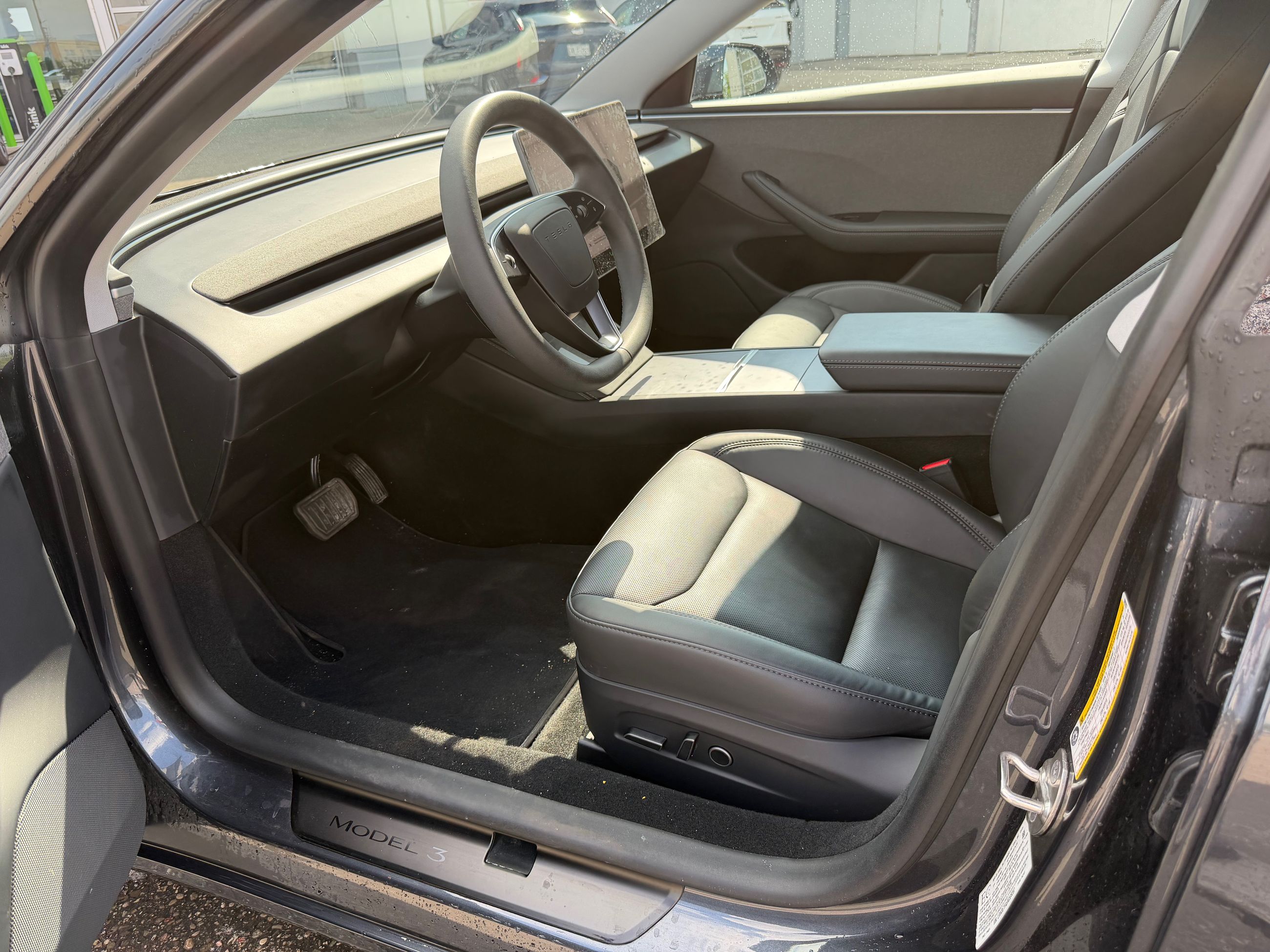 2024 Tesla Model 3 in Brampton, Ontario
