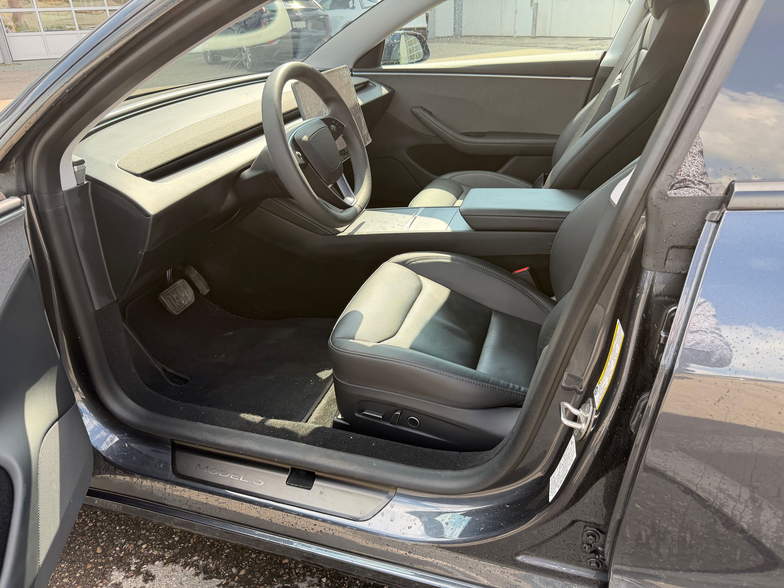 2024 Tesla Model 3 in Brampton, Ontario