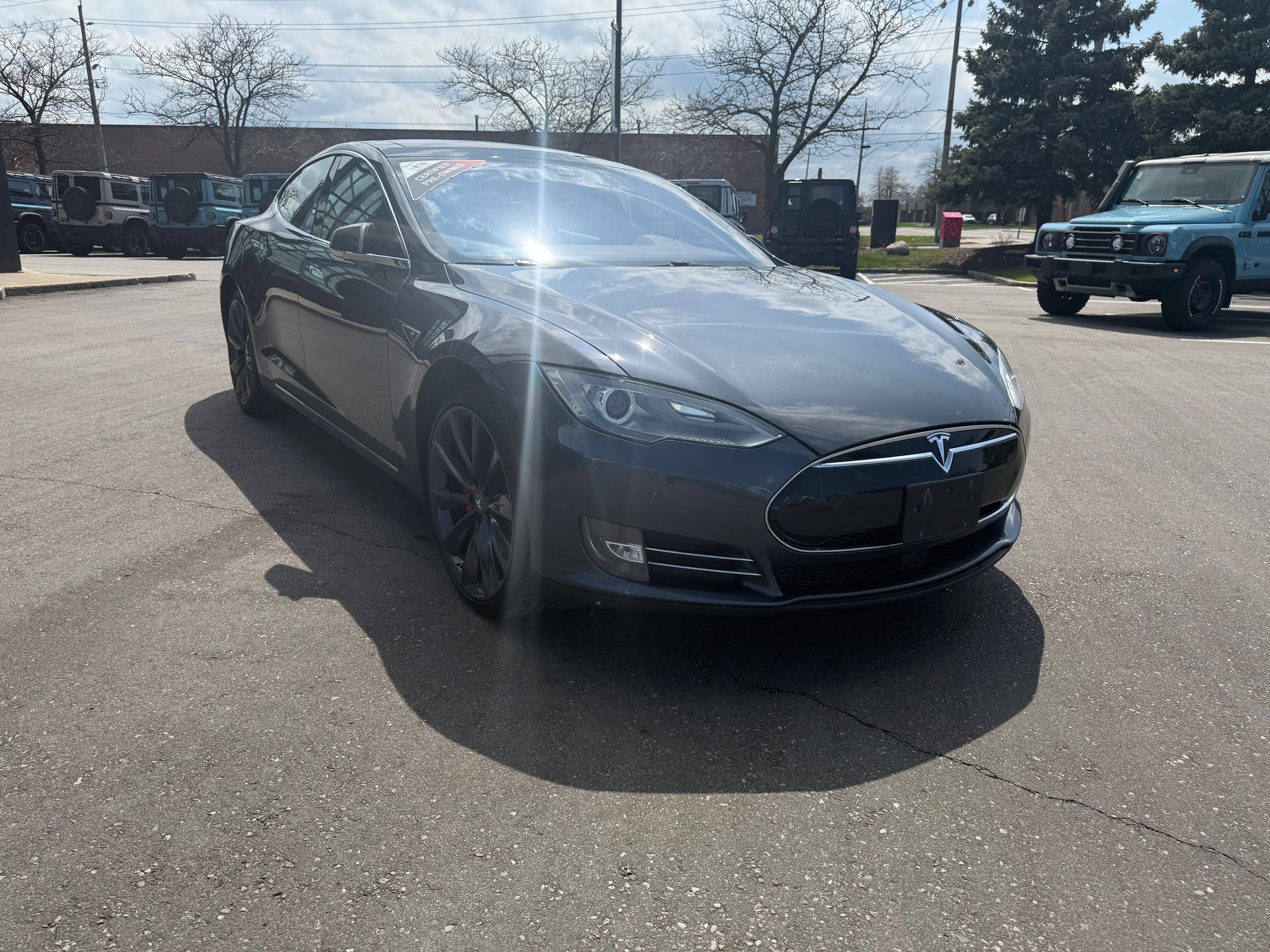 2015 Tesla Model S in Mississauga, Ontario
