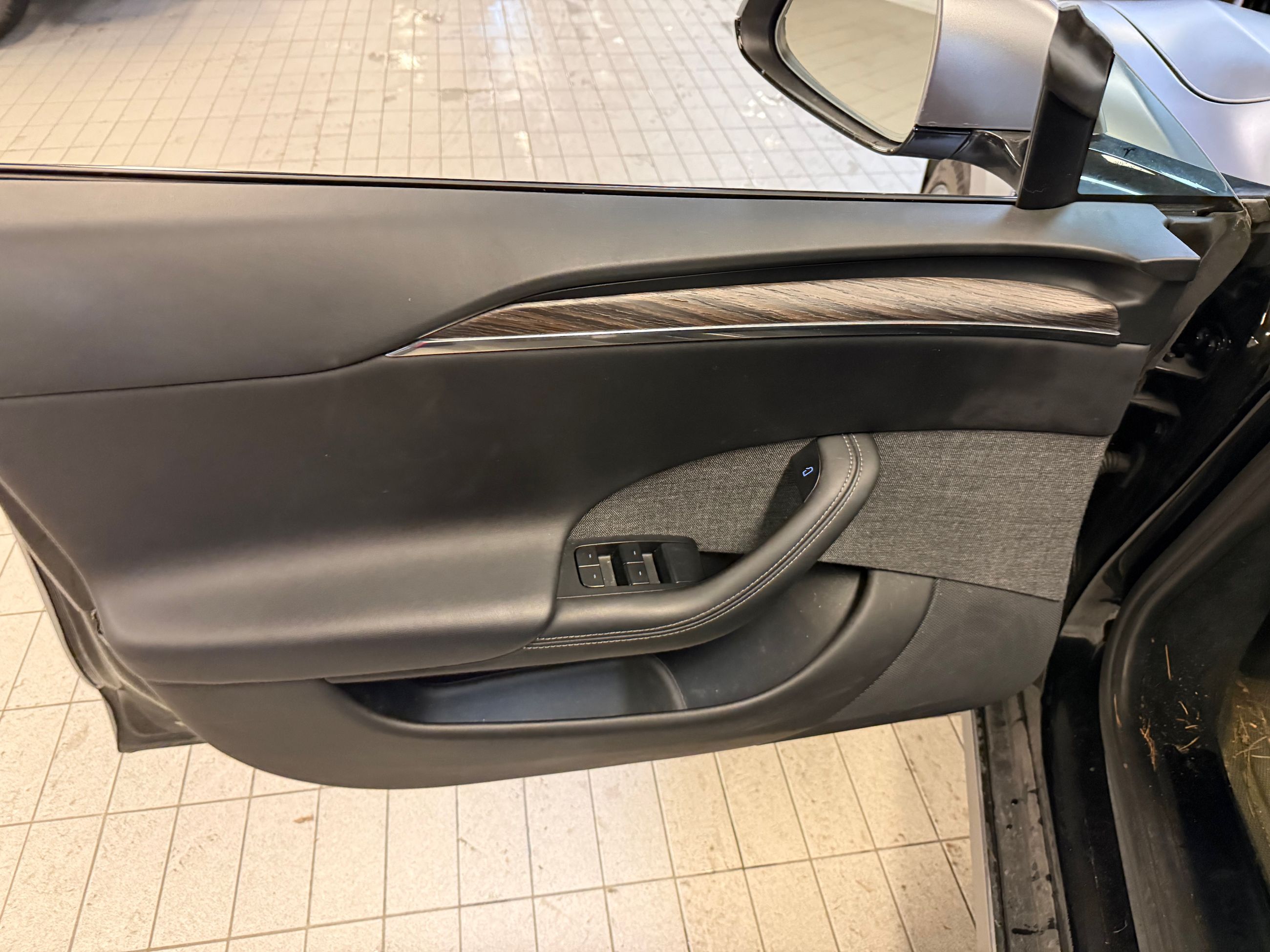 Tesla Model S  2022 à Vancouver, Colombie-Britannique