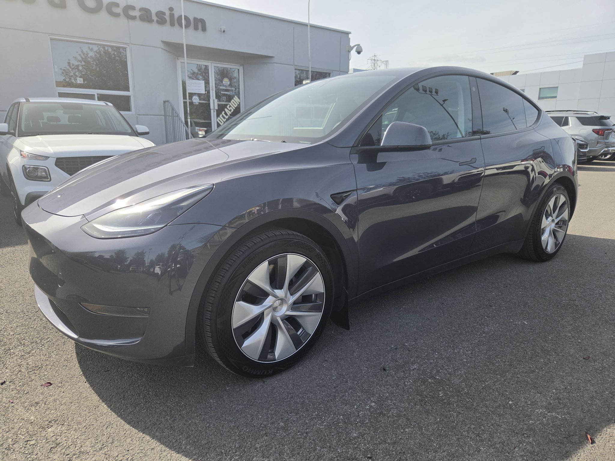 Tesla Model Y  2023