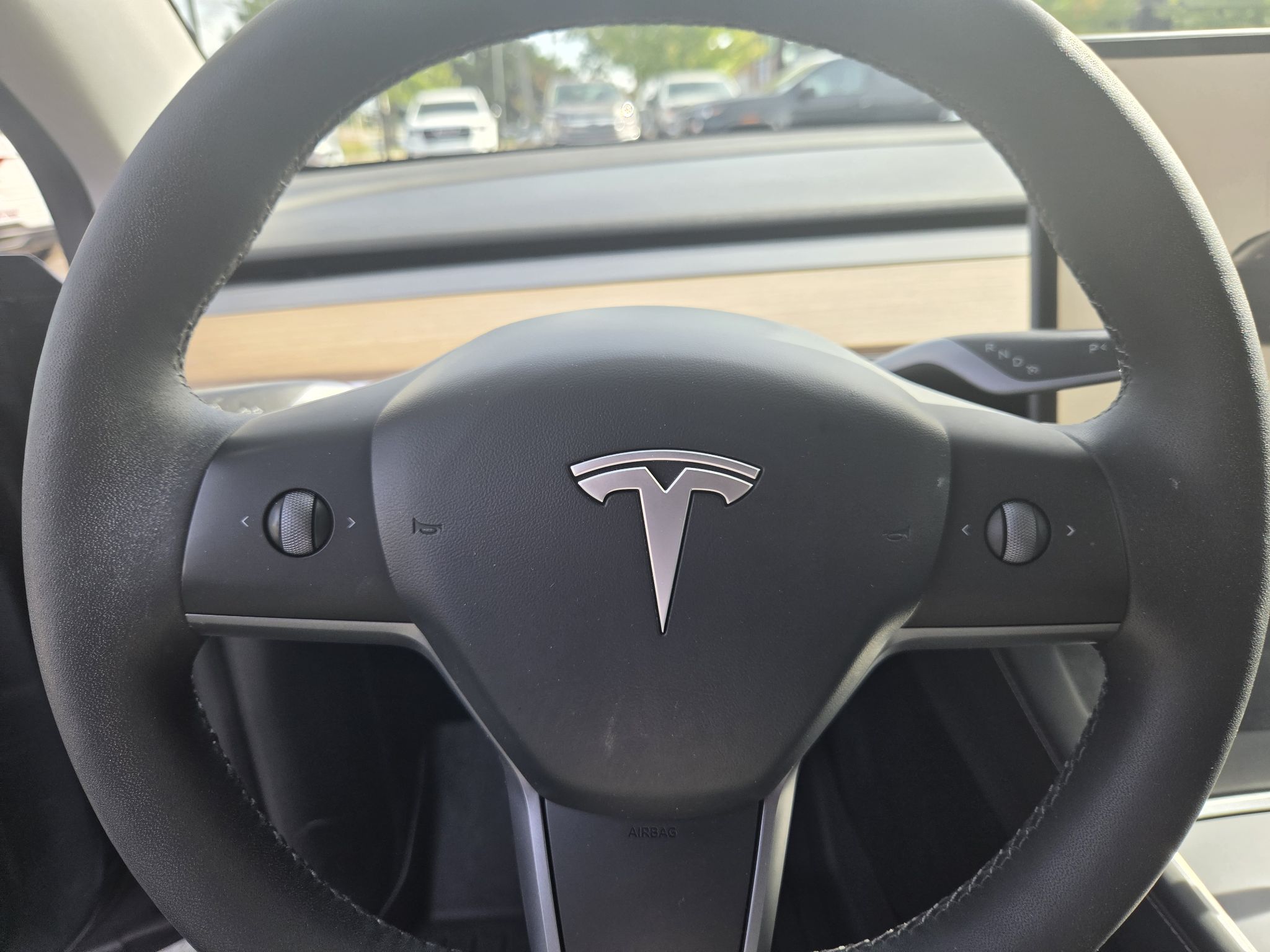 Tesla Model Y  2023