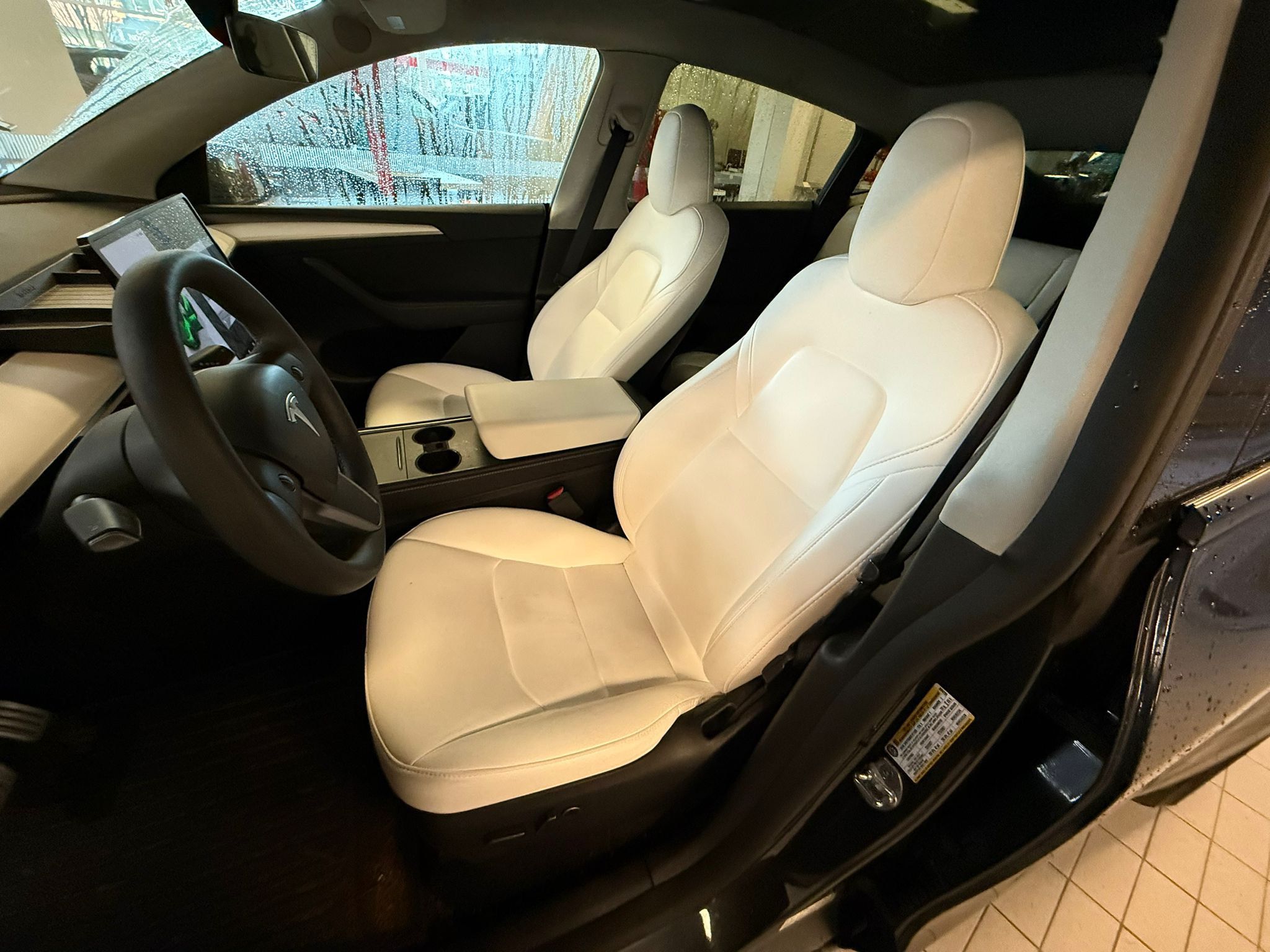 2024 Tesla Model Y in Vancouver, British Columbia