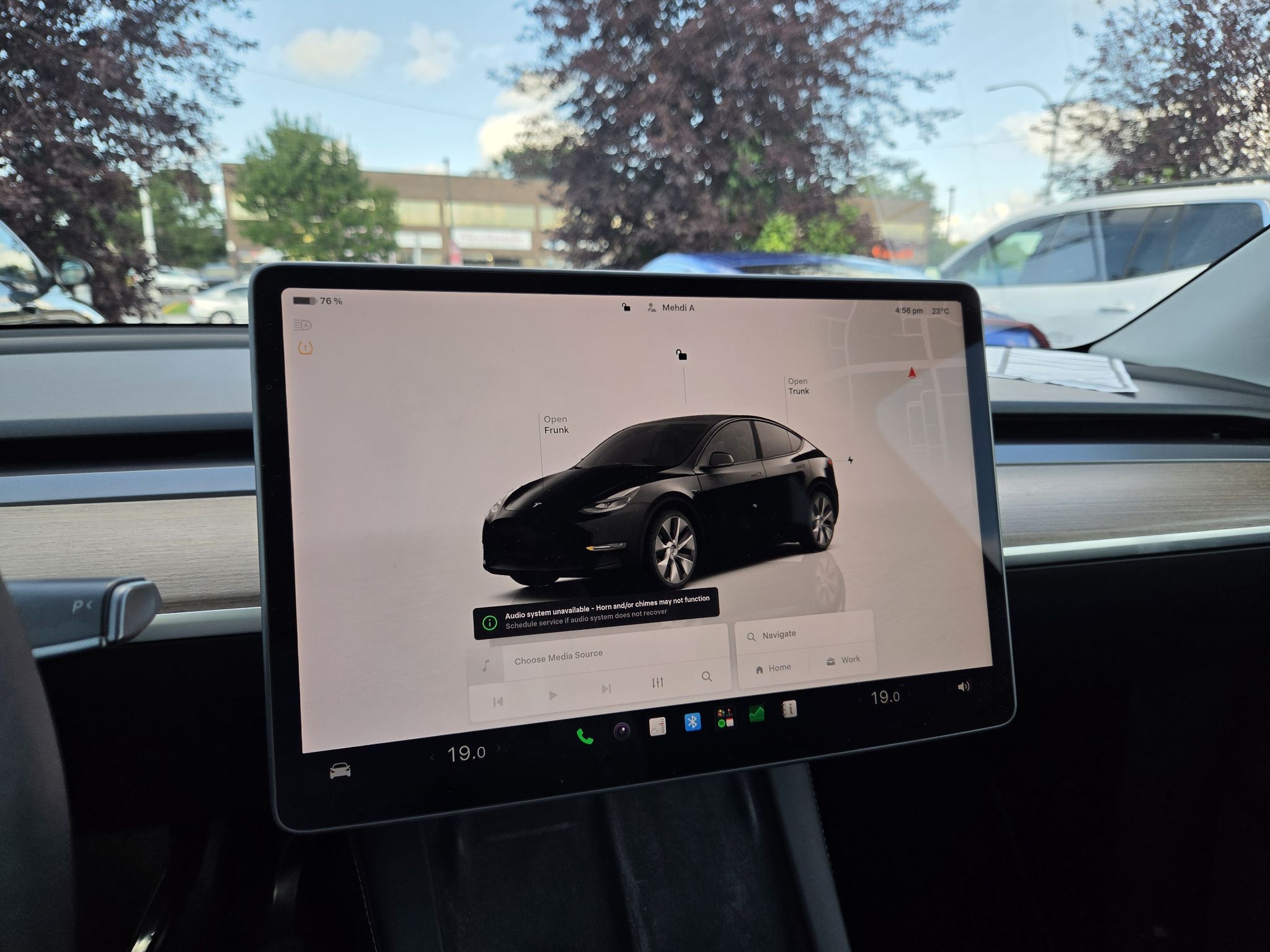 Tesla Model Y  2024 à Dollard-des-Ormeaux, Québec