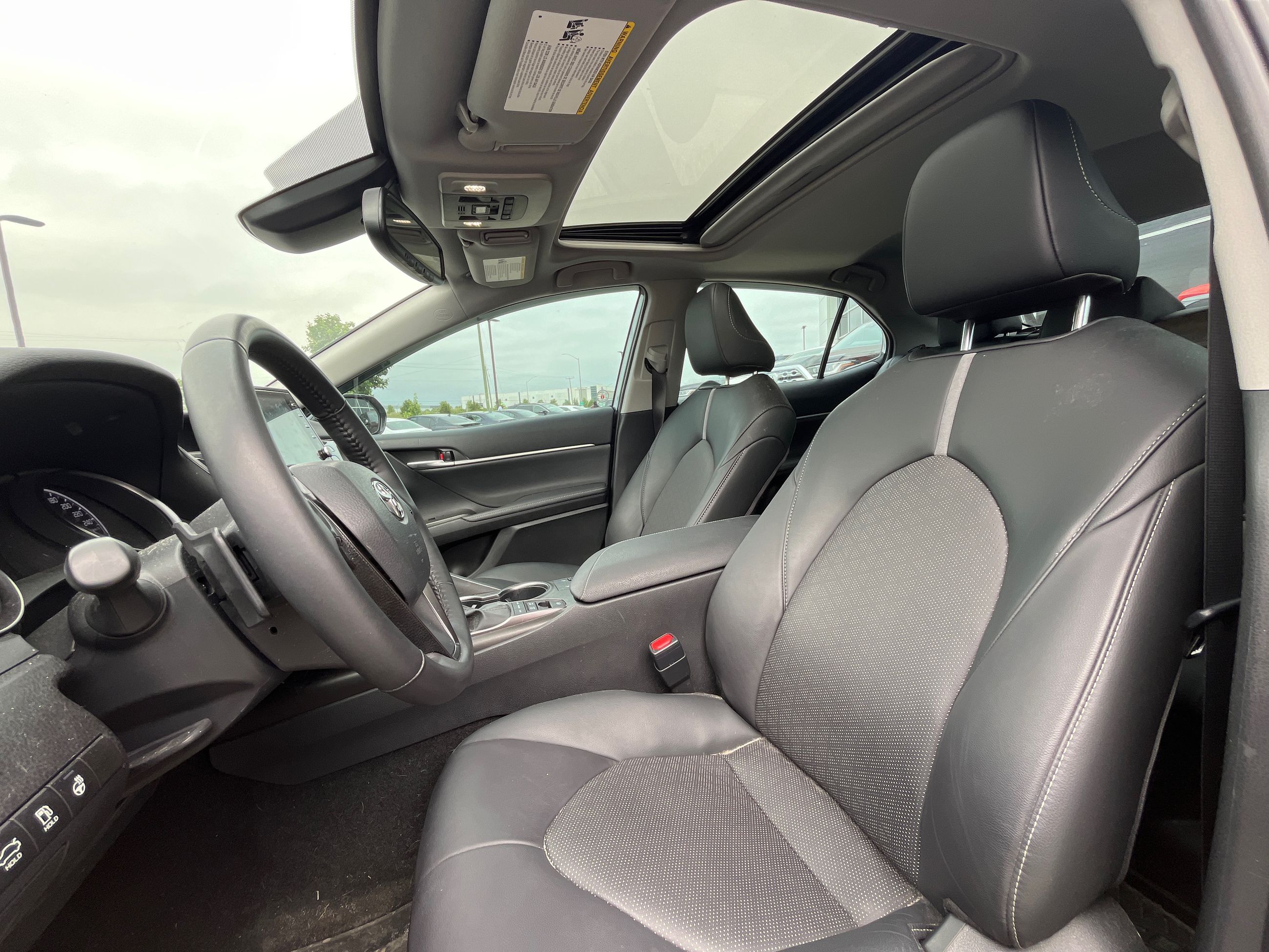 Toyota Camry Hybrid  2023 à Bolton, Ontario