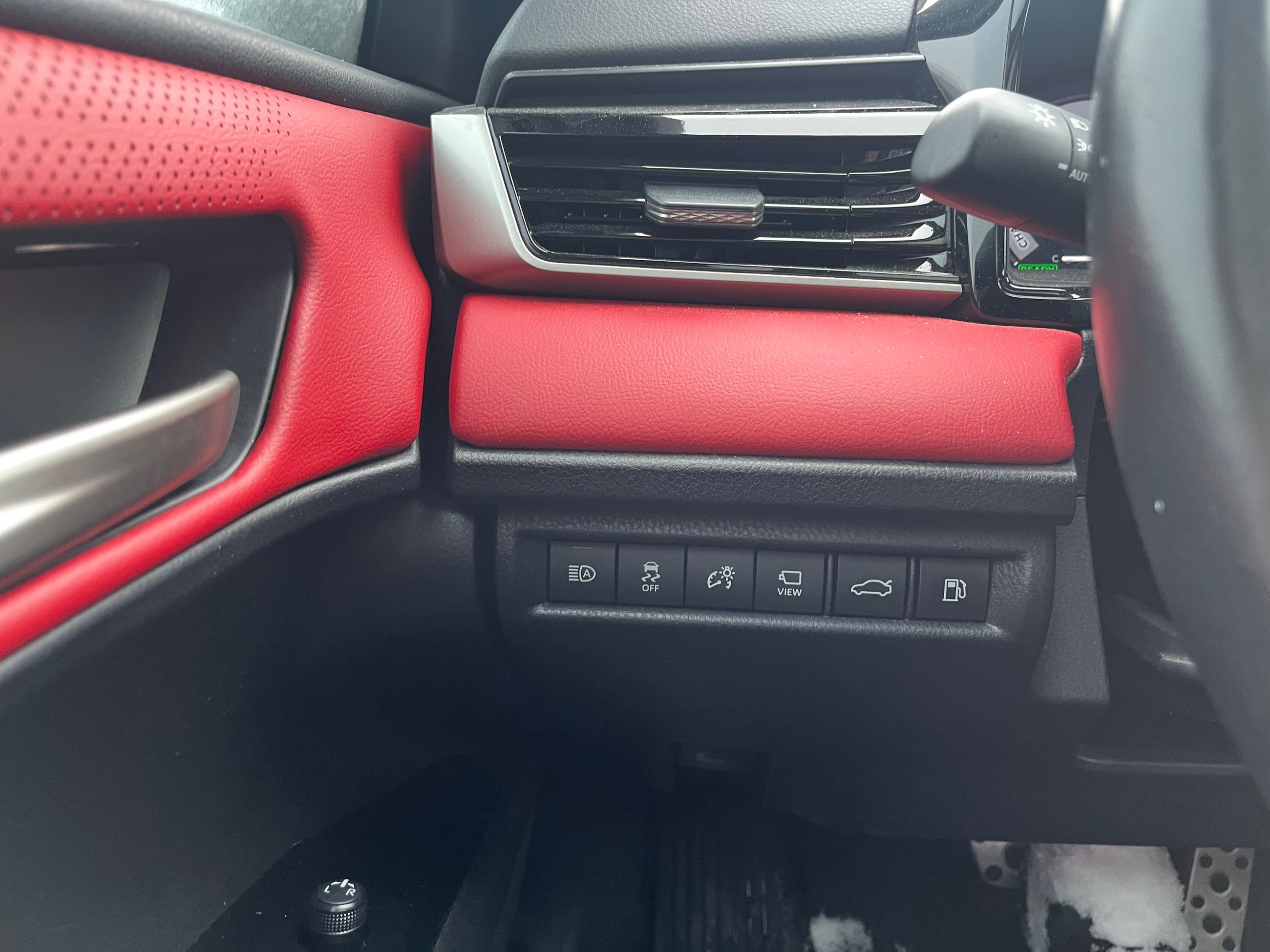 2025 Toyota Camry Hybrid