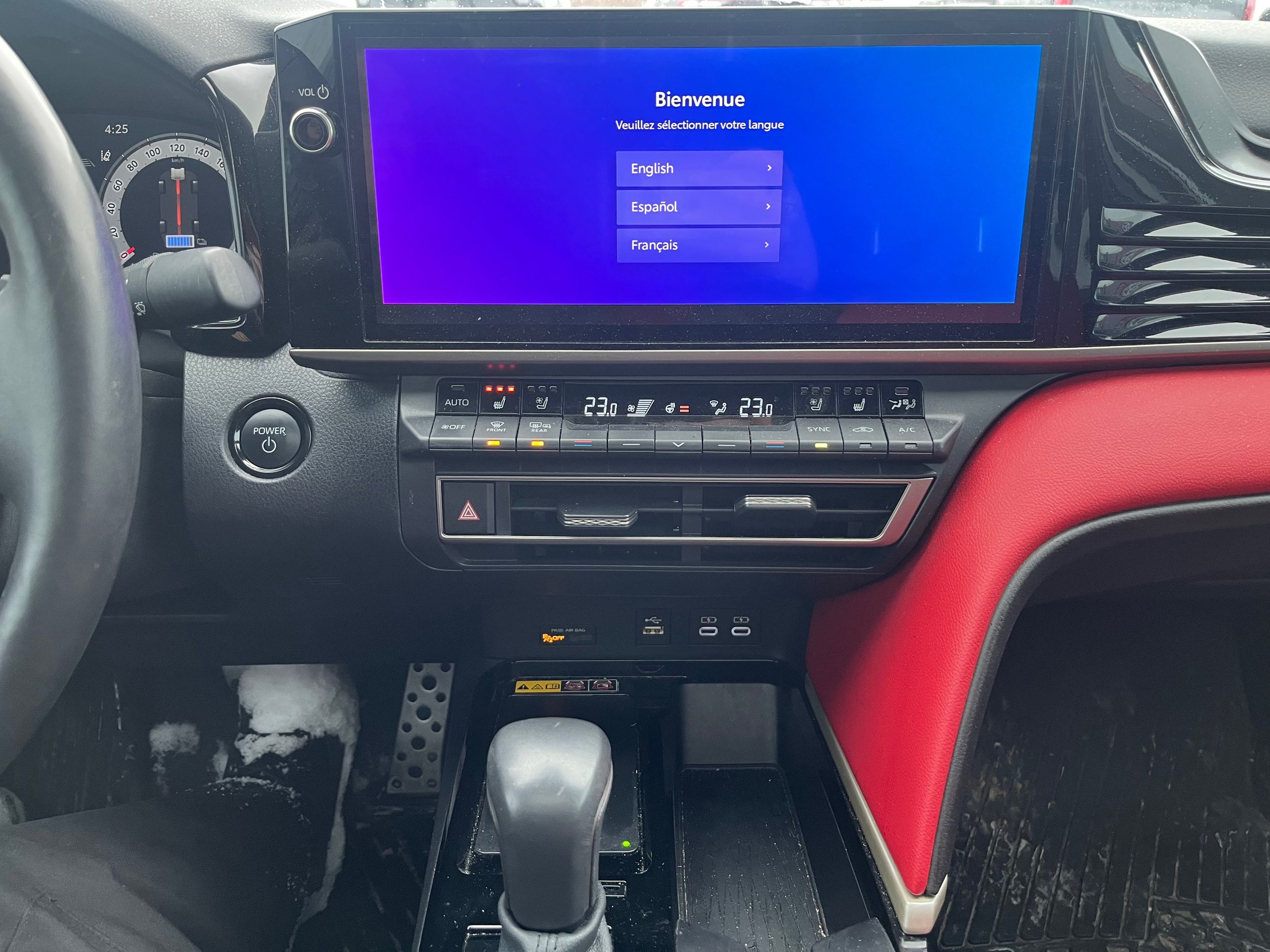 2025 Toyota Camry Hybrid