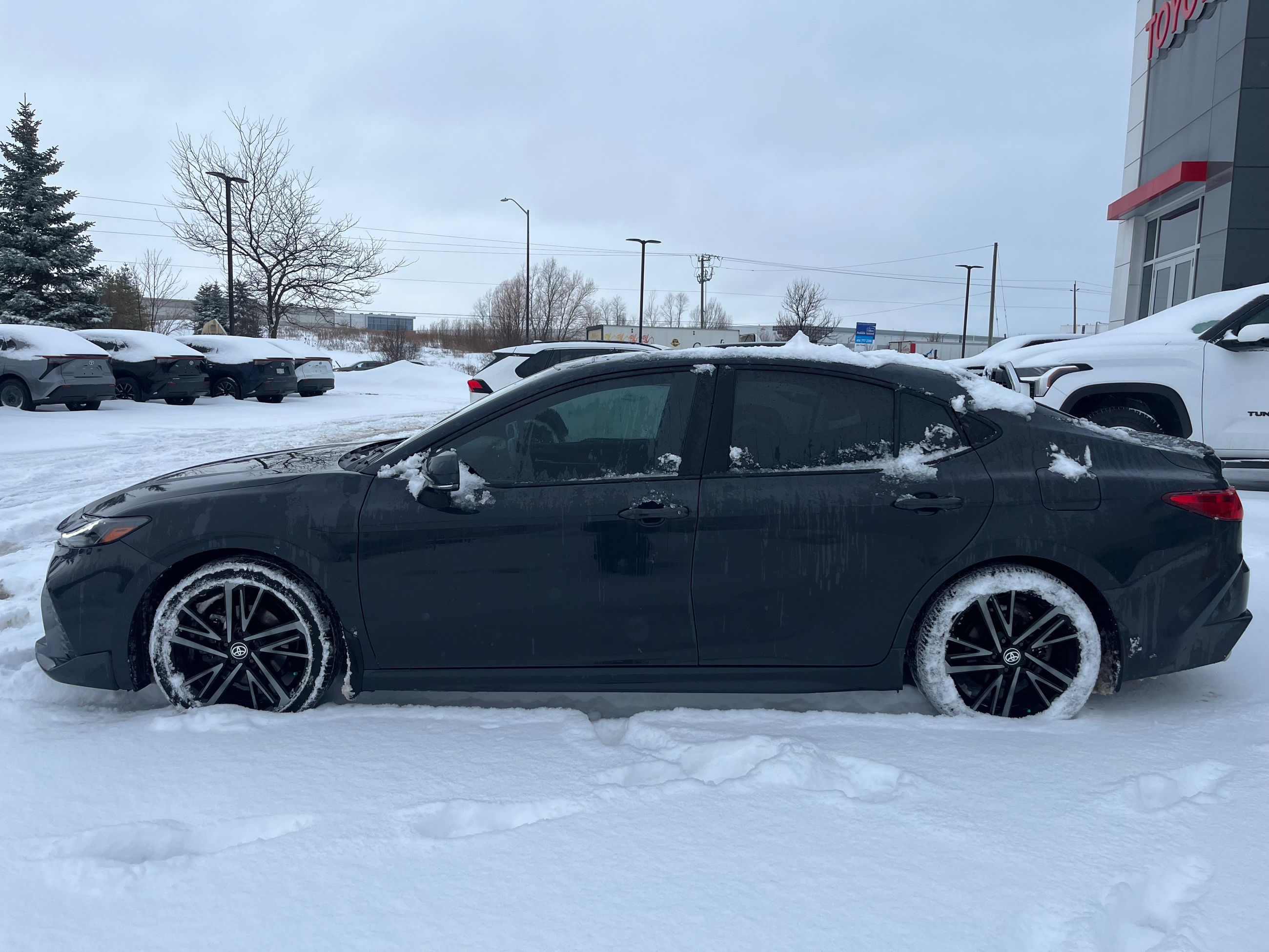 2025 Toyota Camry Hybrid