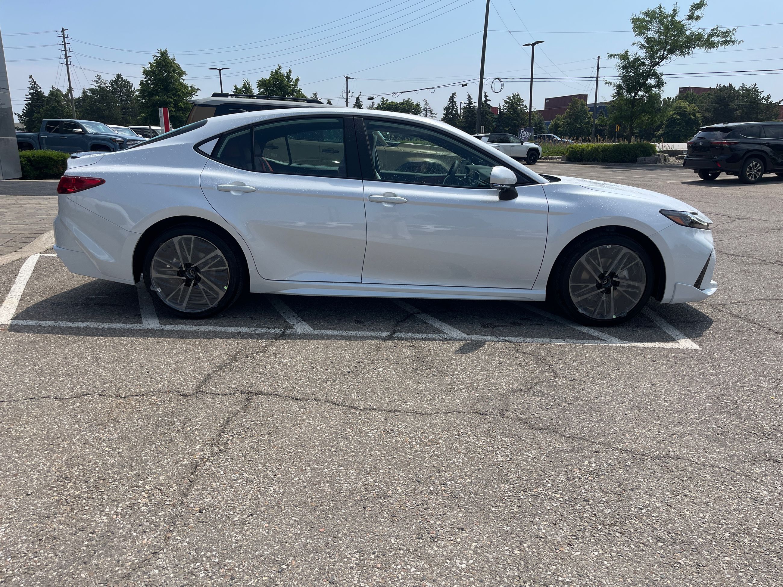 Toyota Camry Hybrid  2026 à Bolton, Ontario