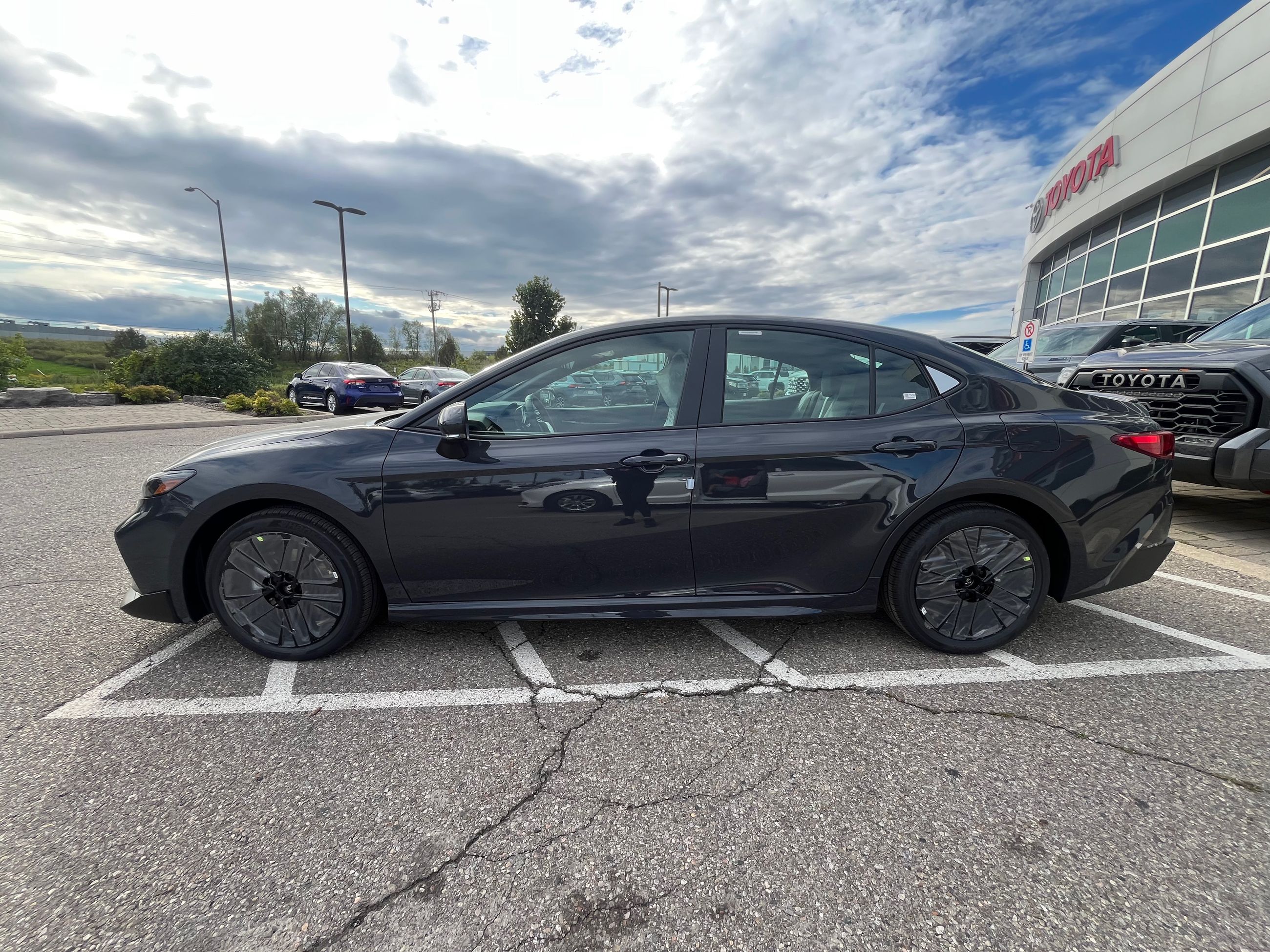 Toyota Camry Hybrid  2026 à Bolton, Ontario
