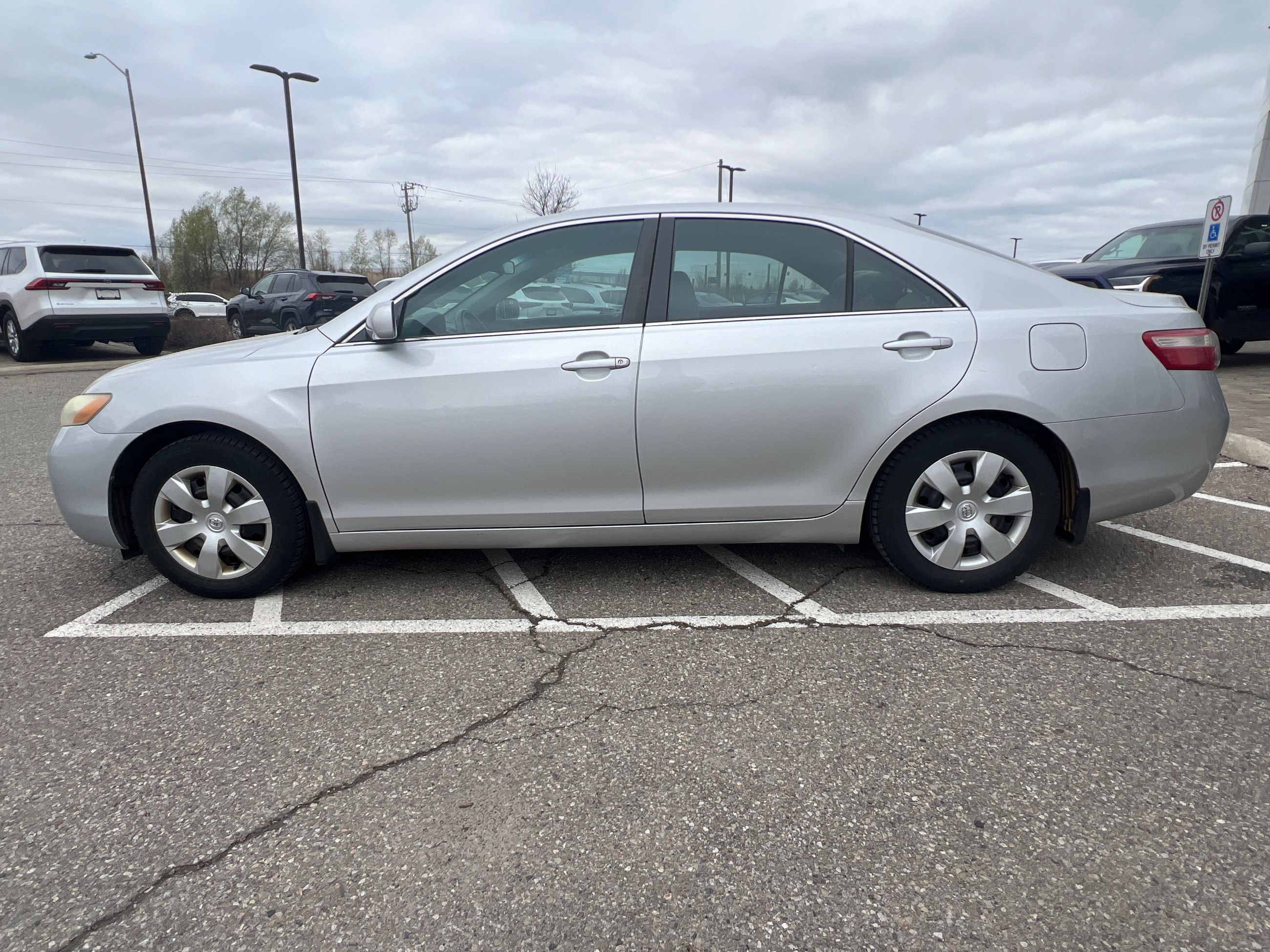 2009 Toyota Camry in Bolton, Ontario