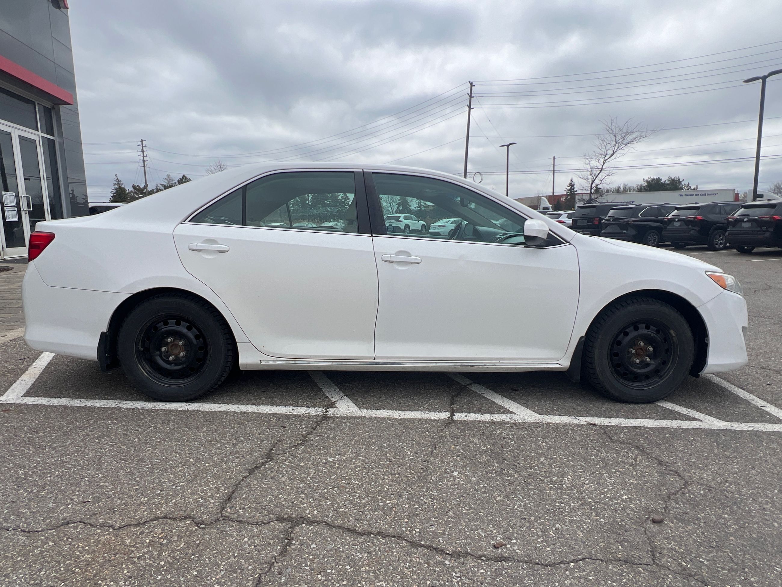 2013 Toyota Camry in Bolton, Ontario