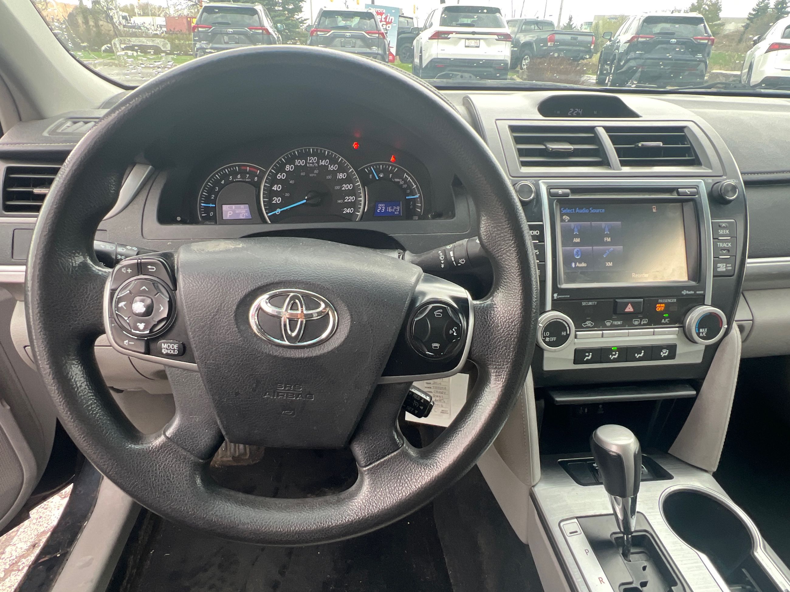 2014 Toyota Camry in Bolton, Ontario
