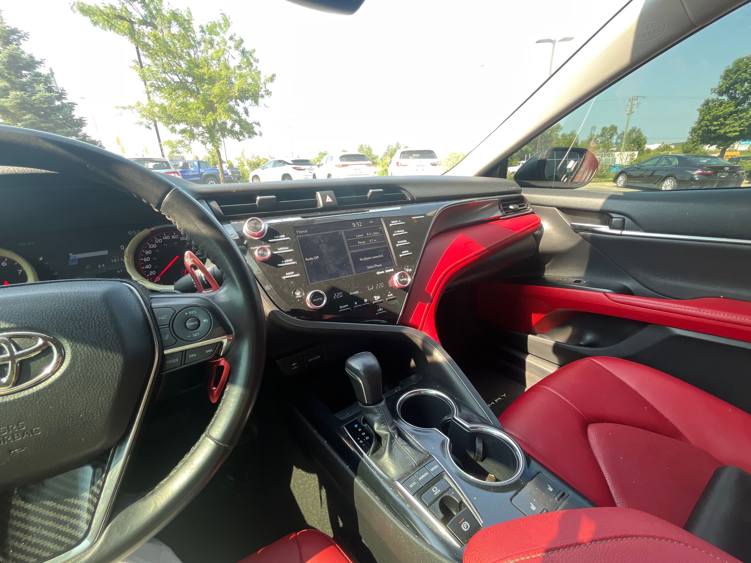 2019 Toyota Camry in Bolton, Ontario