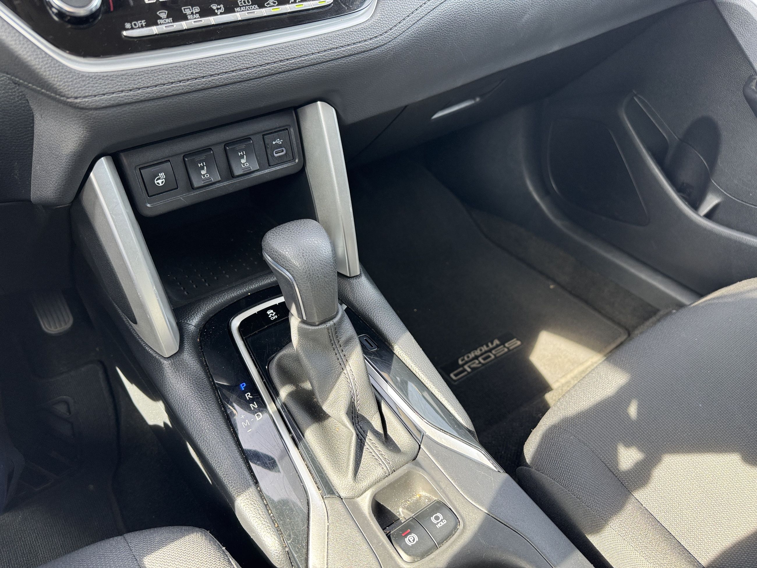 2023 Toyota COROLLA CROSS in Vancouver, British Columbia
