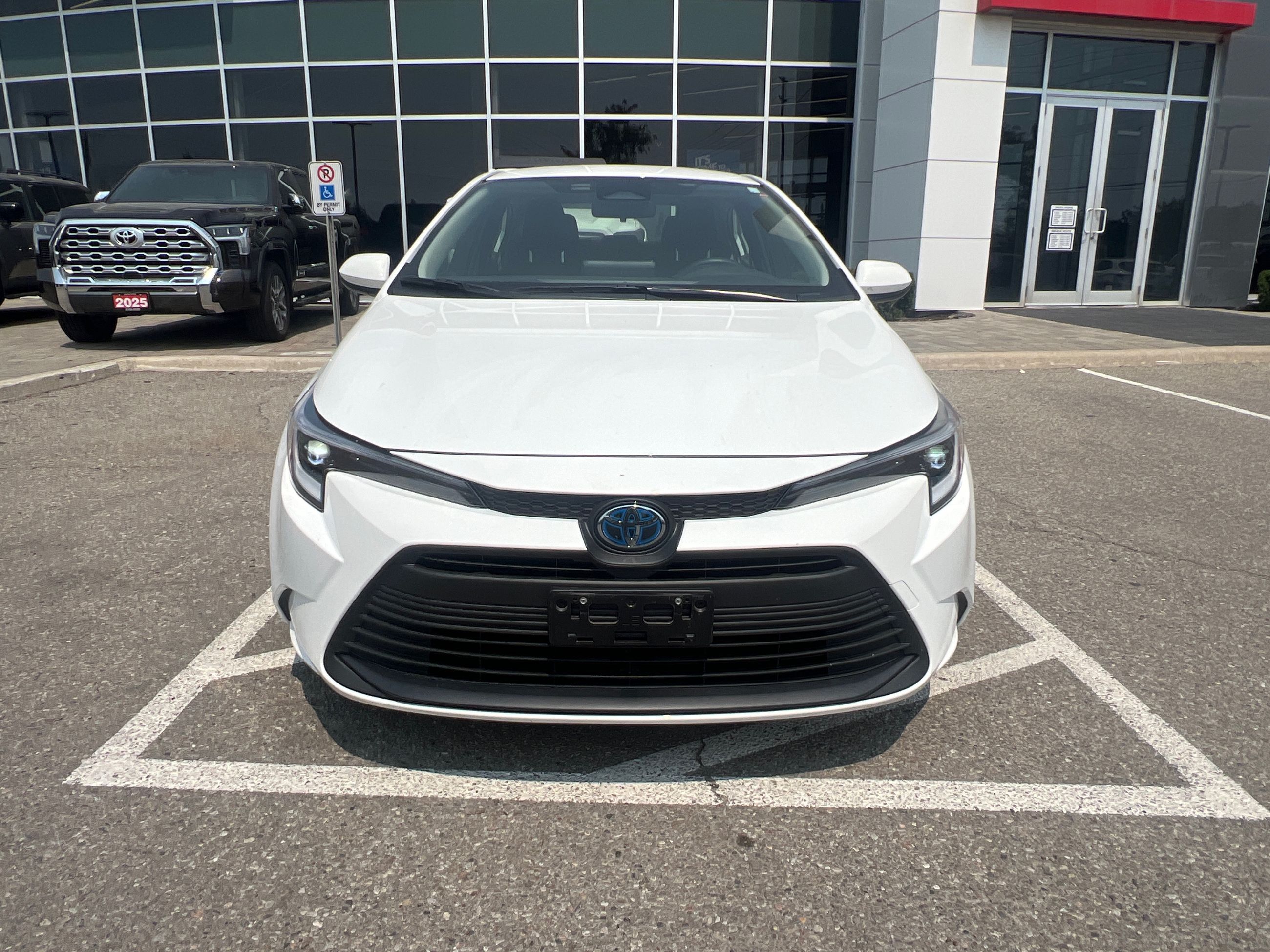 Toyota COROLLA HYBRID  2024 à Bolton, Ontario
