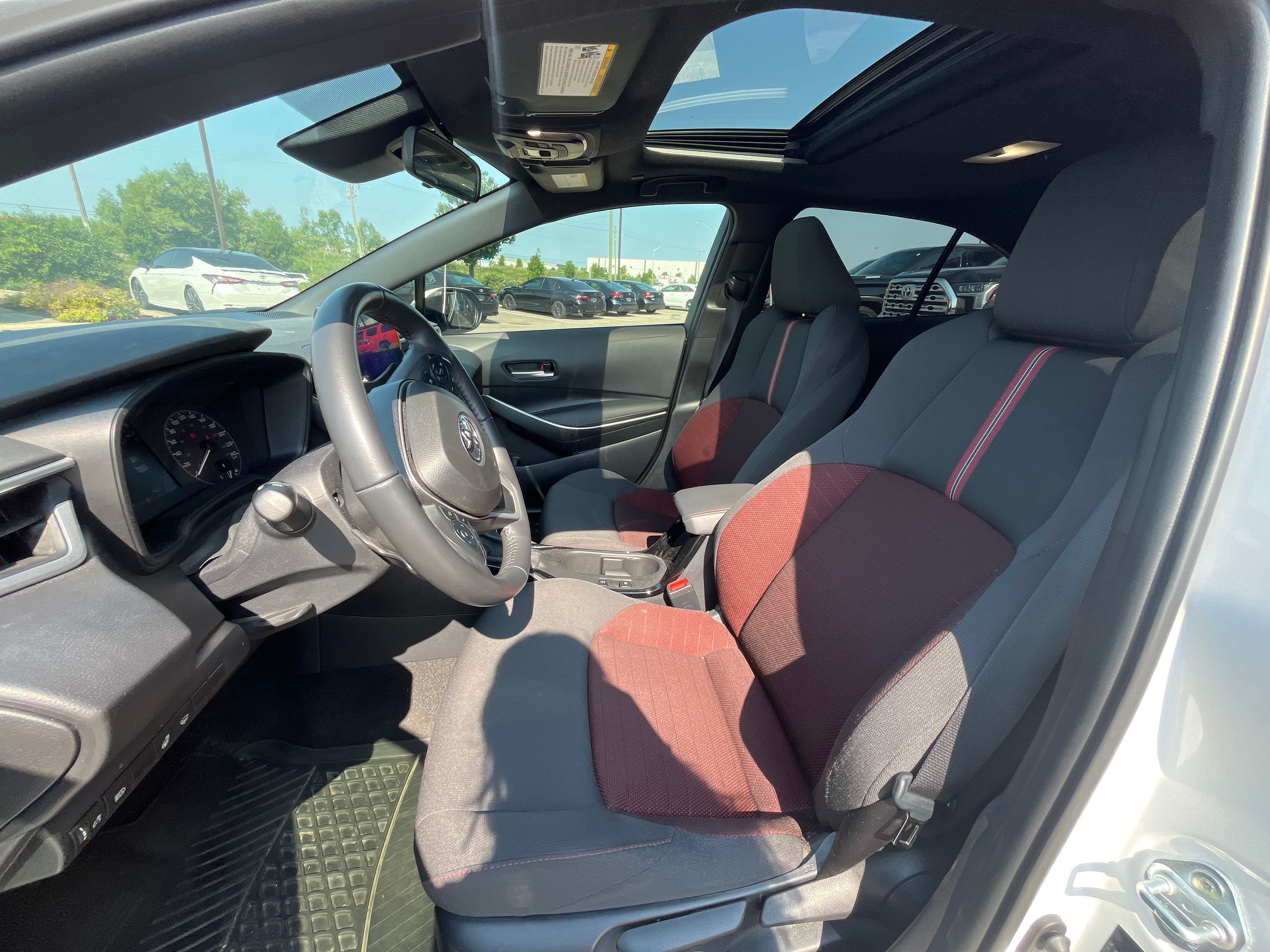 Toyota Corolla  2024 à Bolton, Ontario