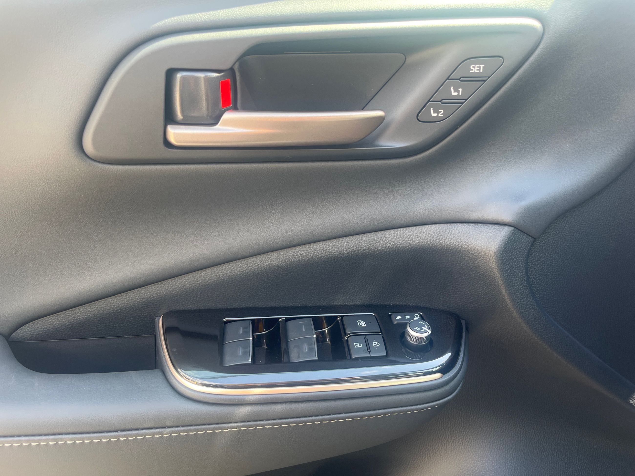 2026 Toyota Crown Hybrid