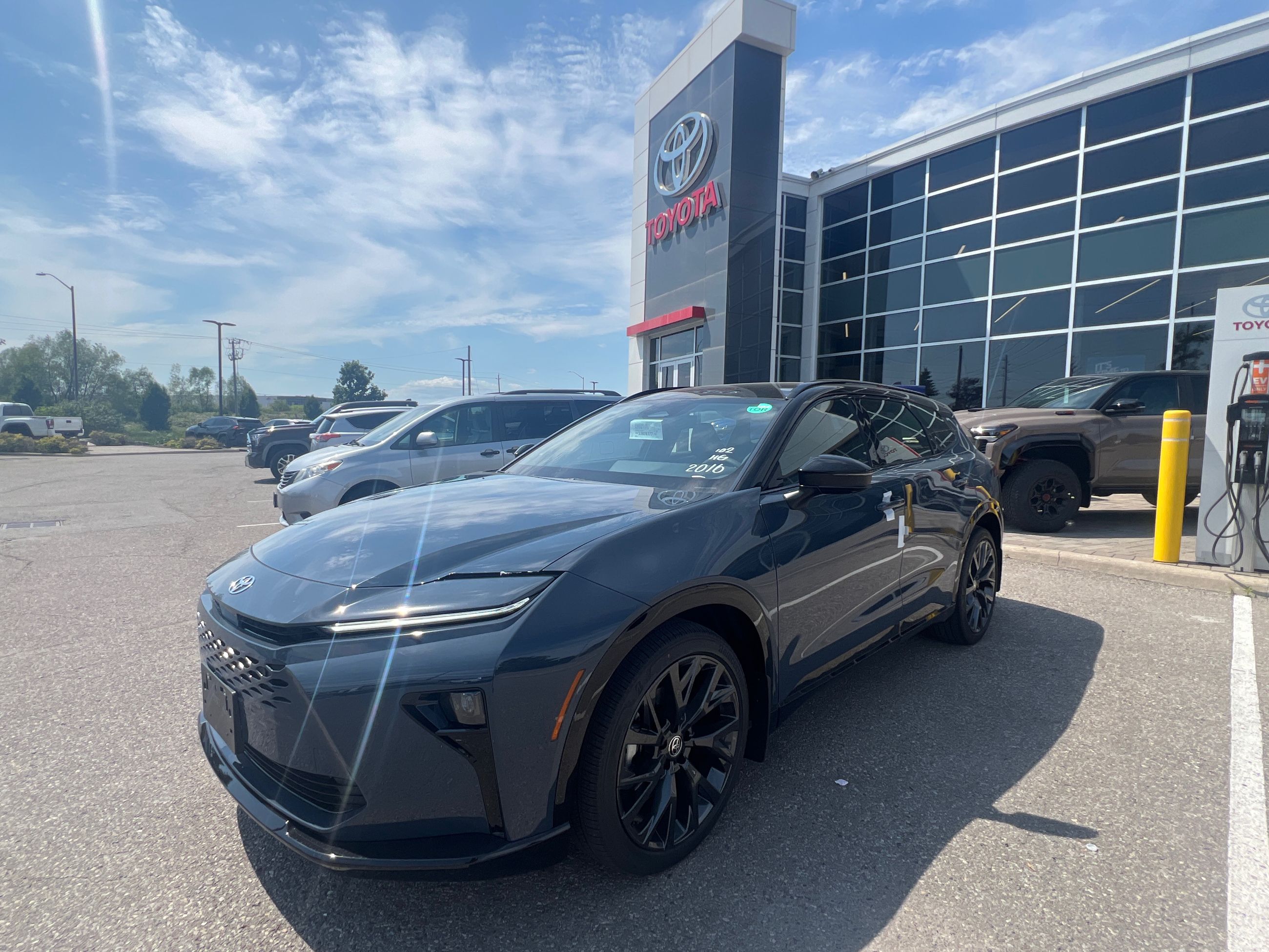 Toyota Crown Signia  2025 à Bolton, Ontario